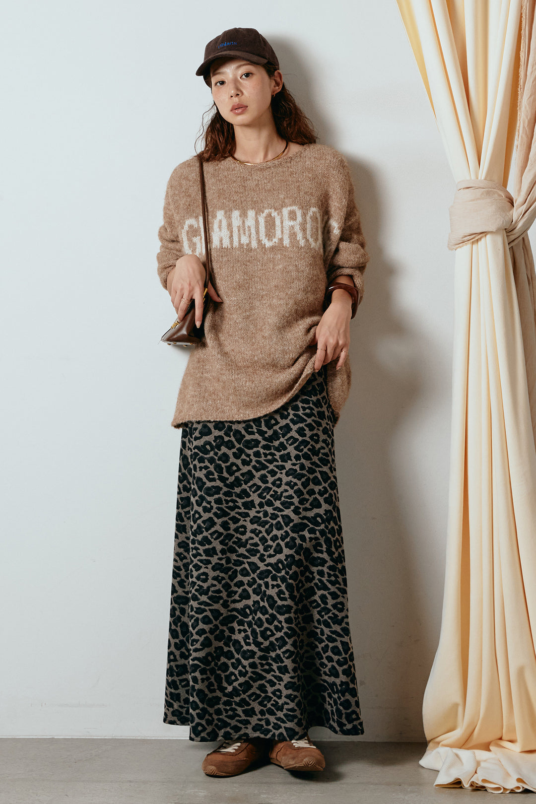 [SET]フロントロゴデザインニットトップス+レオパードロングスカート(2set)
