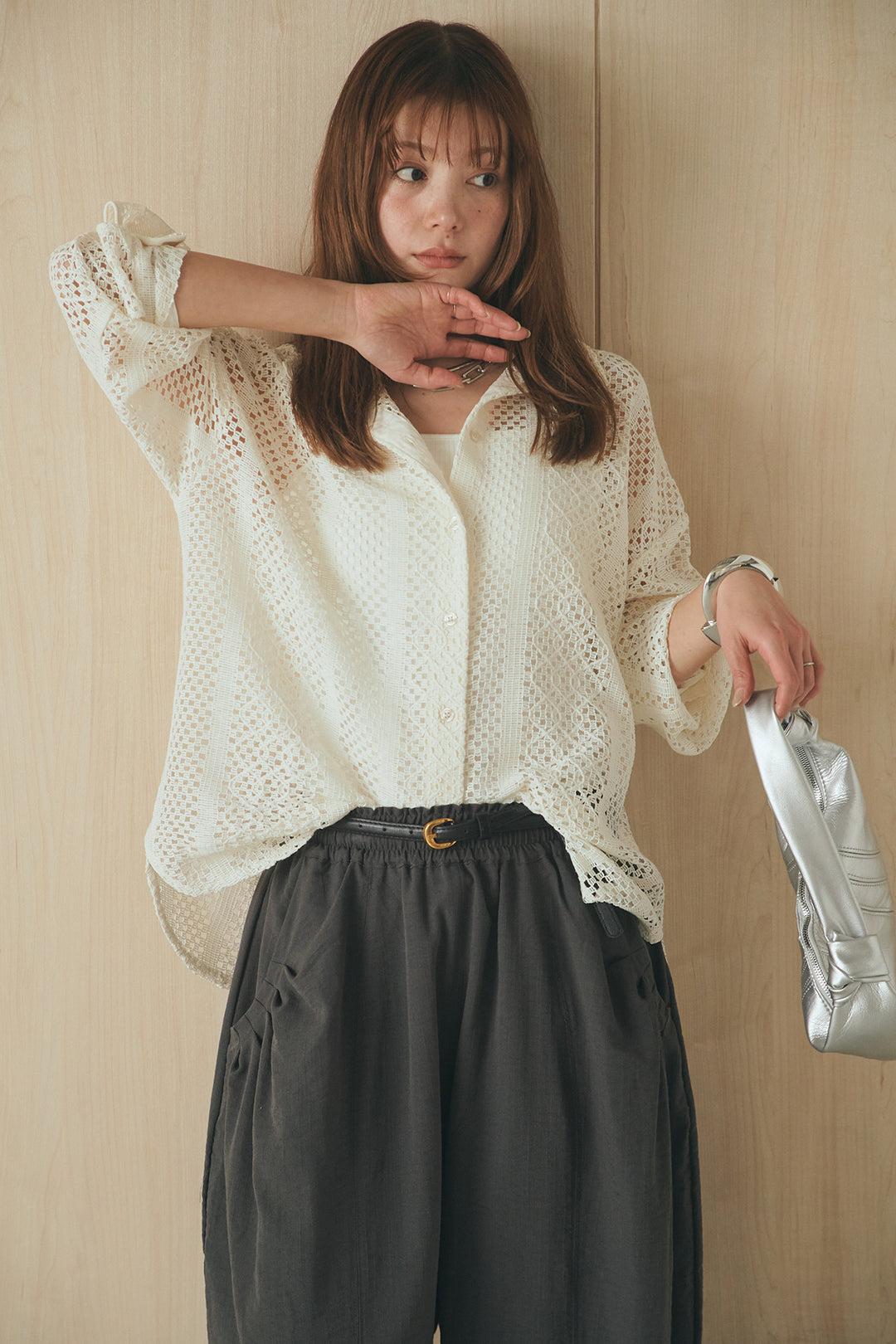 [SET]長袖襟付きレースシャツ+ポケットタックフォルムパンツ(2set)