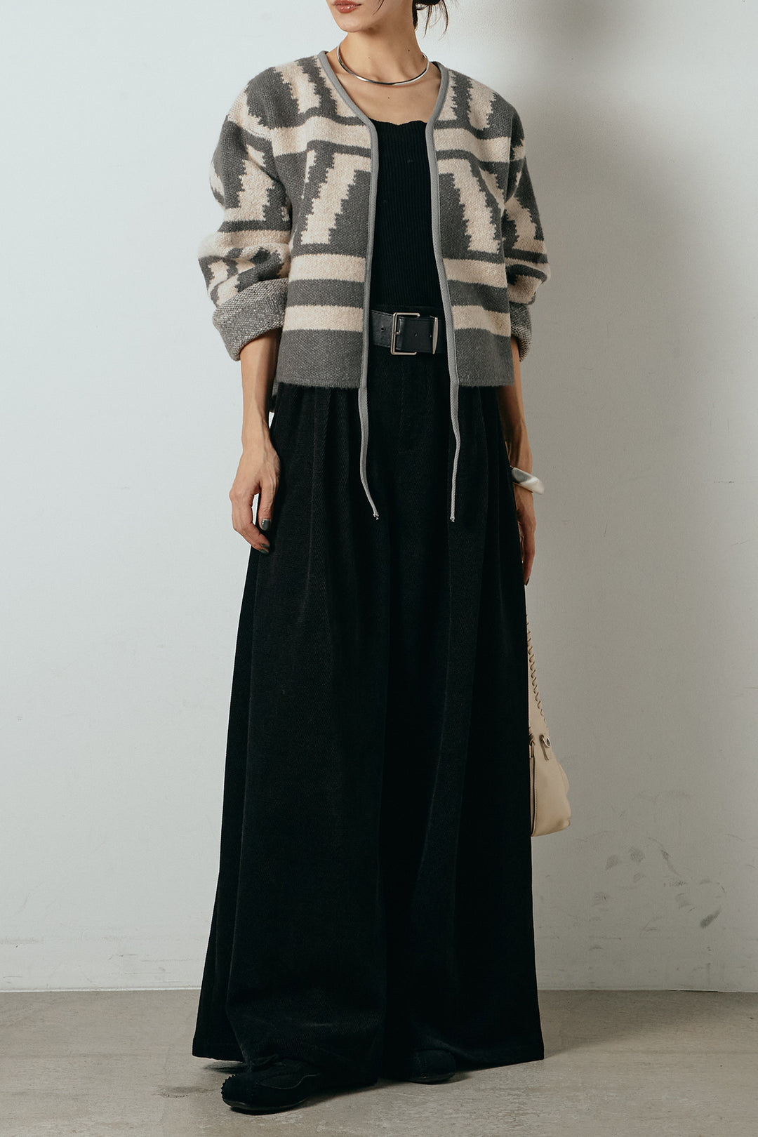 [SET]ノーカラー幾何学模様アウター+ベルトループコーデュロイワイドパンツ(2set)