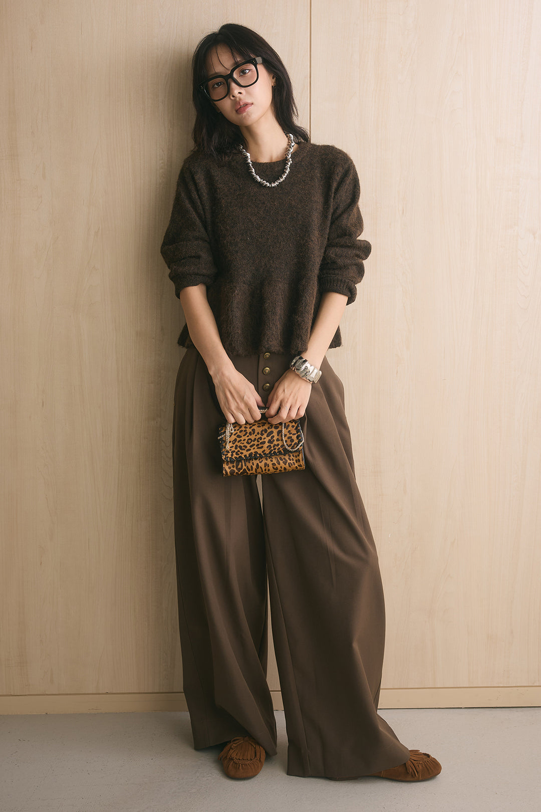 [SET]モヘアぺプラムクルーネックプルオーバー+ファイブボタンツータックワイドパンツ(2set)
