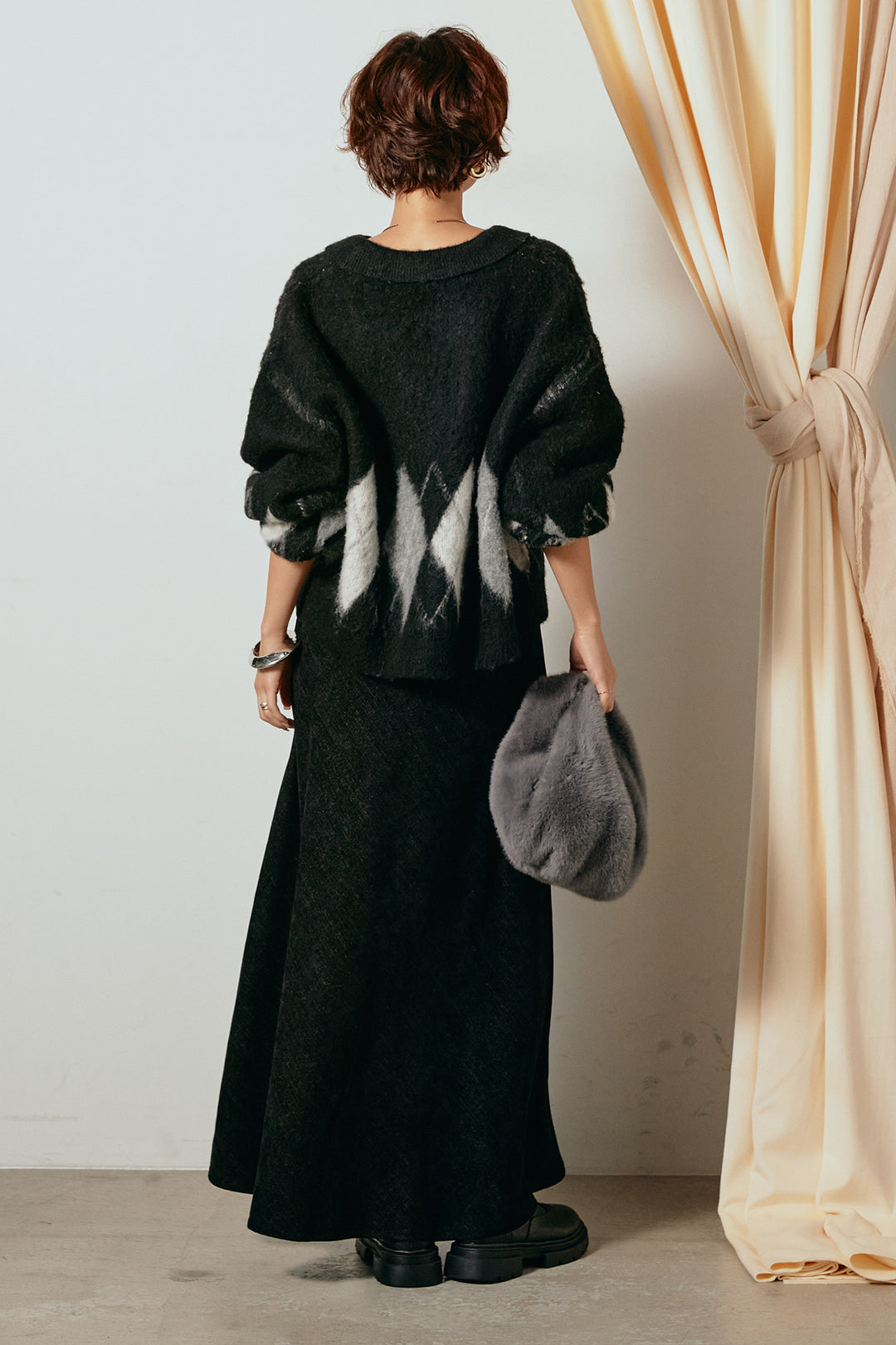 [SET]アーガイル柄ポロニットトップス+スウェードライクロングスカート(2set)