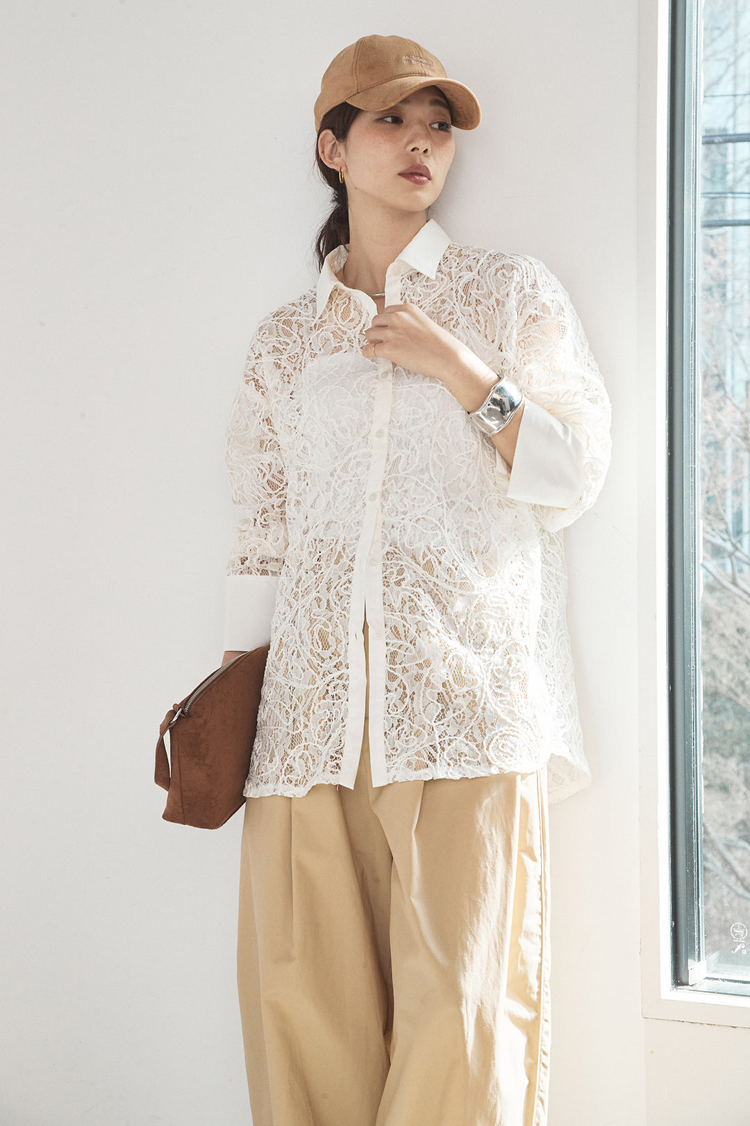 [SET]刺繍レースオーバーサイズシャツ+合繊ツイルパイピングタックカーブパンツ(2set)