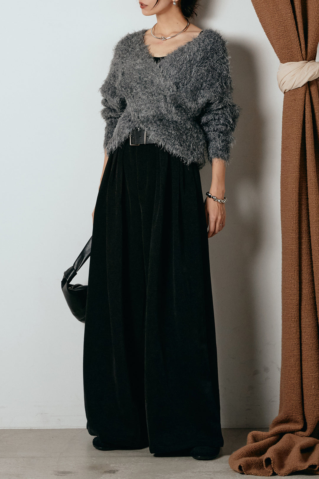 [SET]シャギークロスニットトップス+ベルトループコーデュロイワイドパンツ(2set)