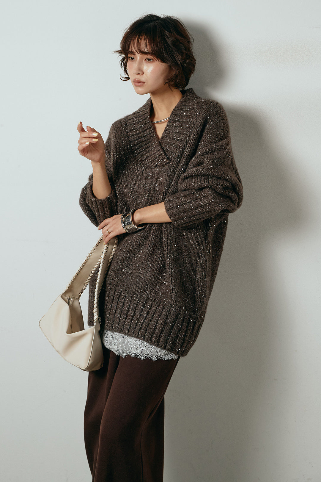 [SET]Vネックラメニットトップス+レース切り替えキャミソール(2set)