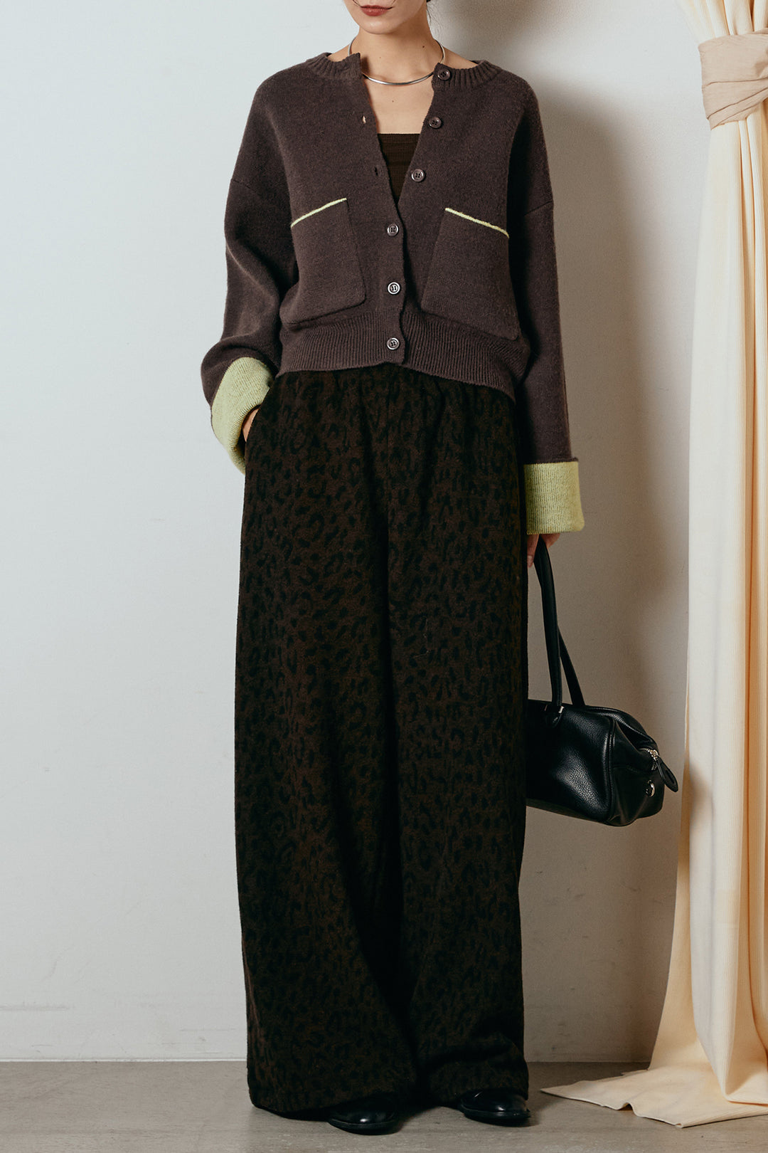 [SET]アルパカタッチダブルフェイスカーディガン+レオパードジャガードニットパンツ(2set)