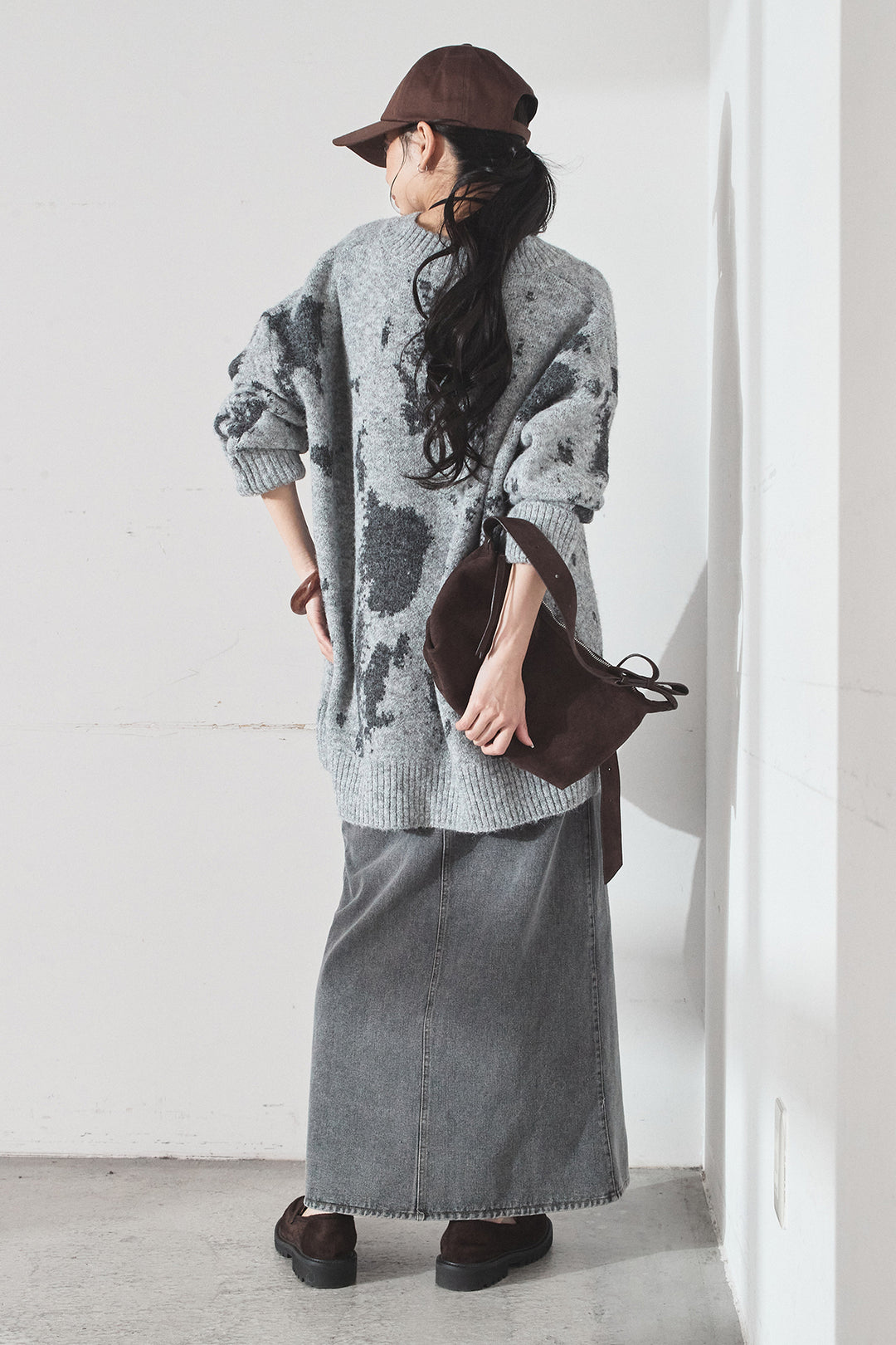 [SET]アブストラクト柄ニットプルオーバー+フロントジップデニムスカート(2set)