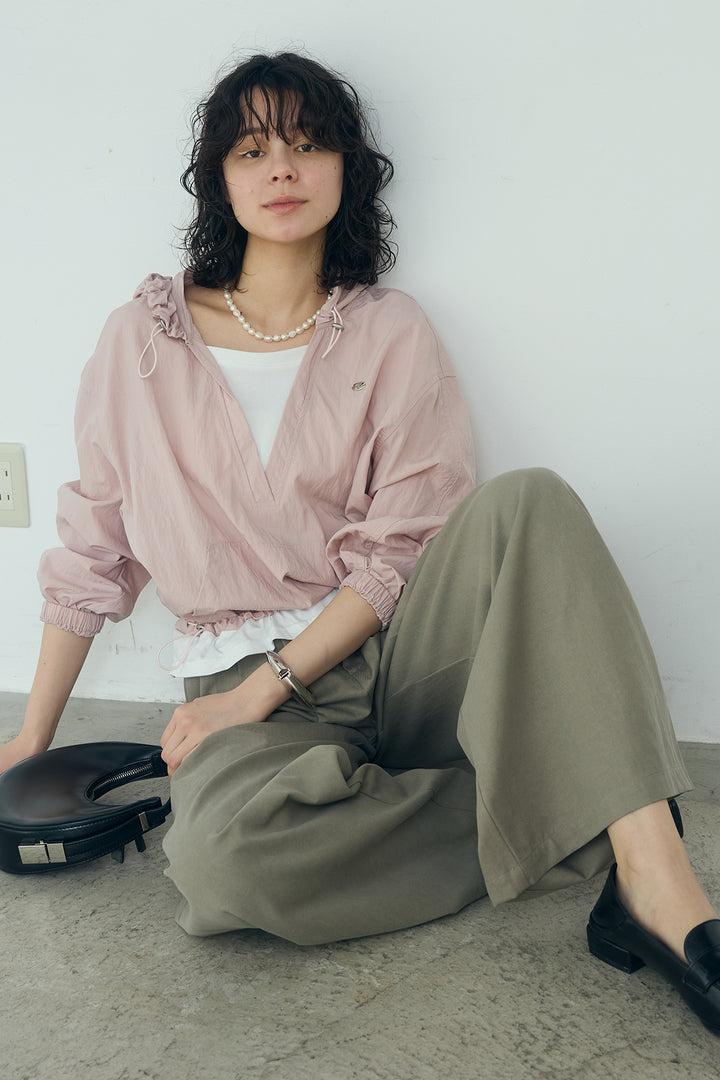 [SET]レイヤードデザインフーディートップス+サイド調整ベルトタックパンツ(2set)