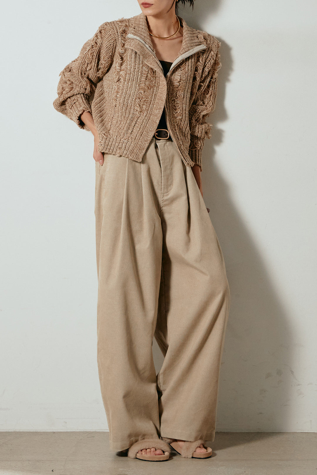 [SET]ハイネックフリンジジップニットトップス+フロントタック入りコーデュロイパンツ(2set)