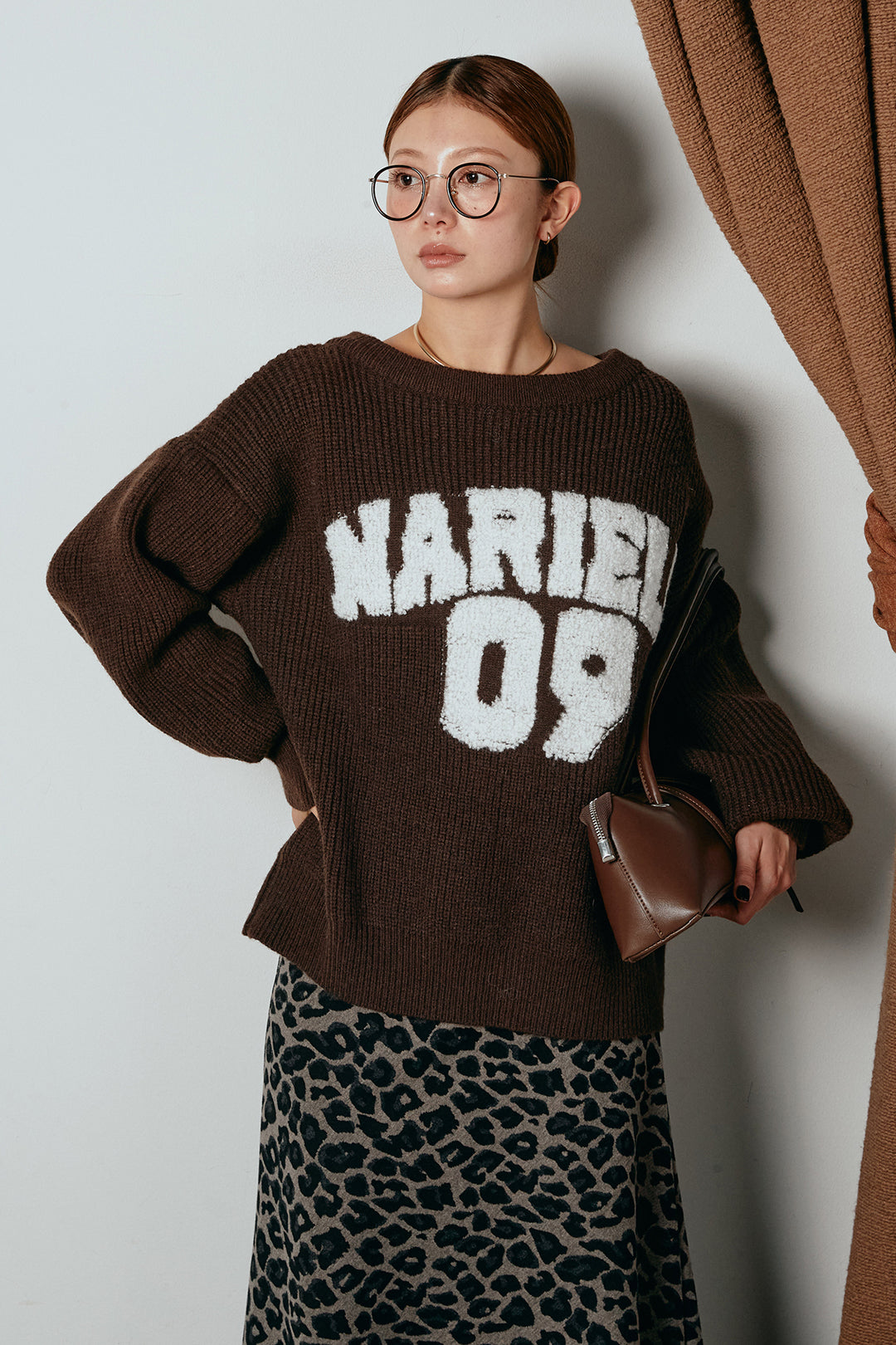 [SET]ロゴジャガードニットトップス+レオパードロングスカート(2set)