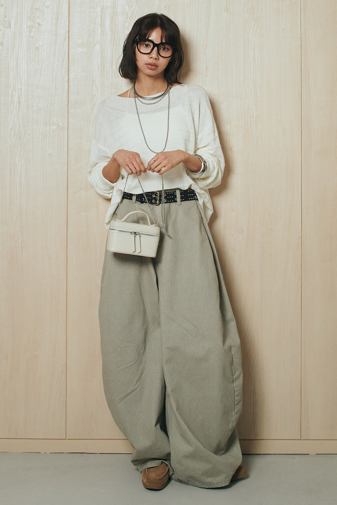 [SET]麻混リラックスニットトップス+ベルト付きカラーデニムパンツ(2set)