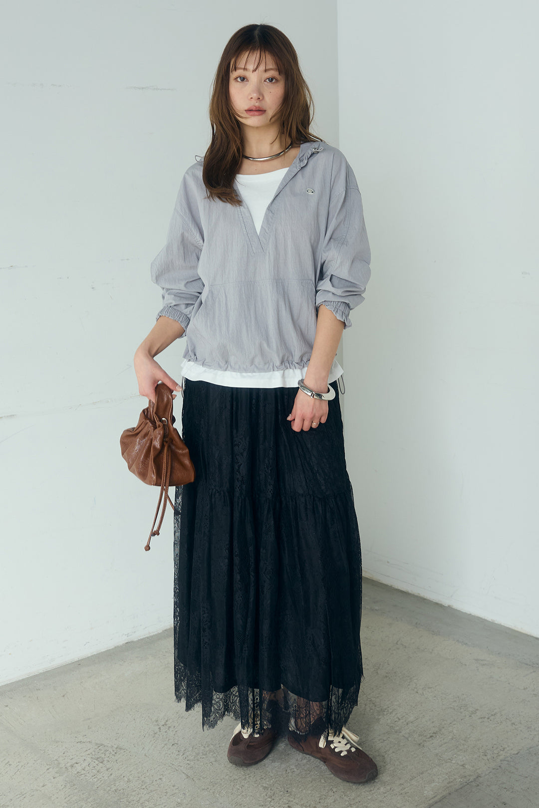 [SET]レイヤードデザインフーディートップス+ひげレース切替ロング丈スカート(2set)