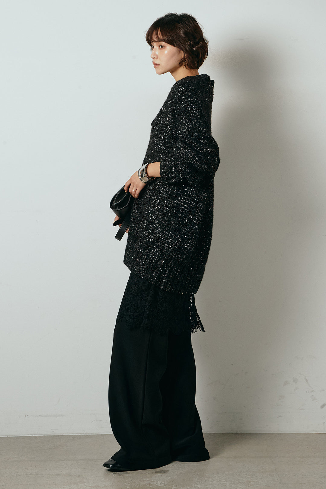 [SET]Vネックラメニットトップス+レース刺繍レイヤードフレアパンツ(2set)