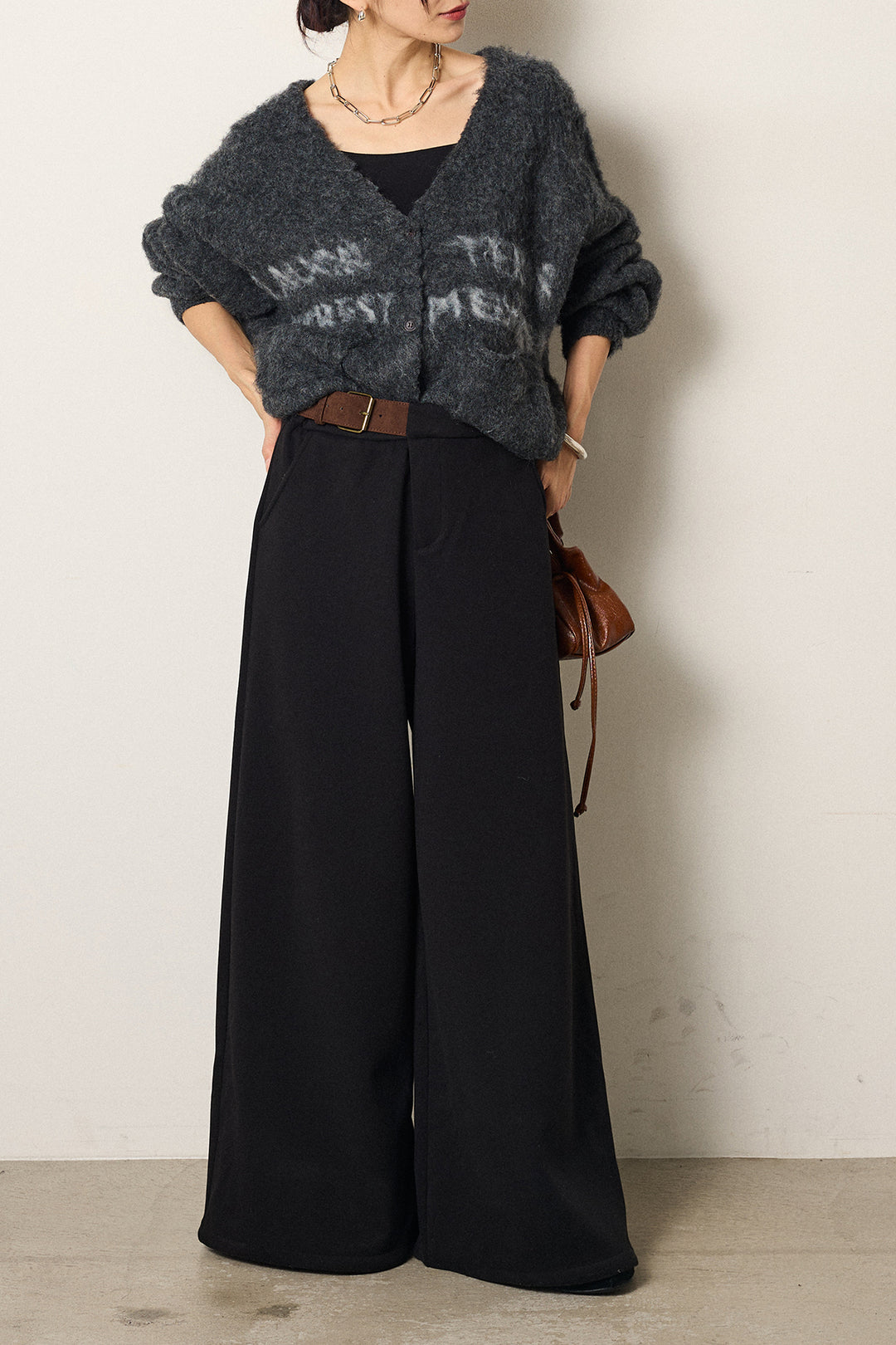 [SET]ウール混透かしロゴニットカーディガン+サイドベルトパンツ(2set)