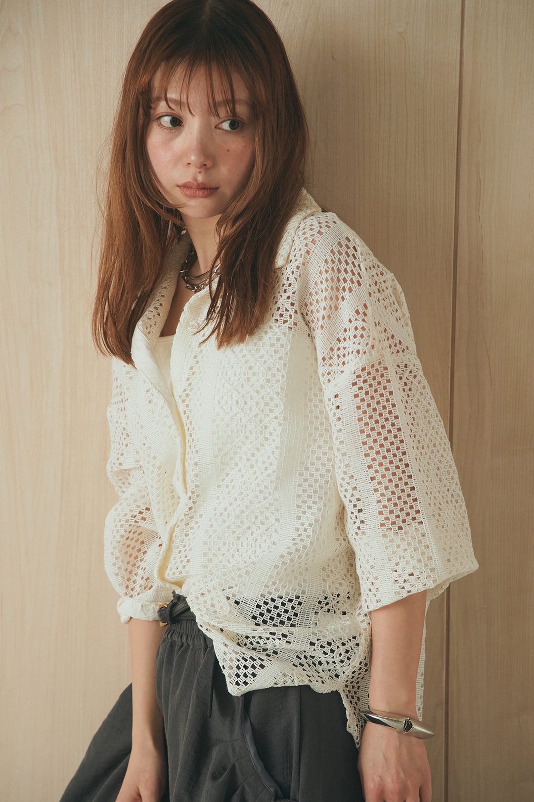 [SET]長袖襟付きレースシャツ+ポケットタックフォルムパンツ(2set)