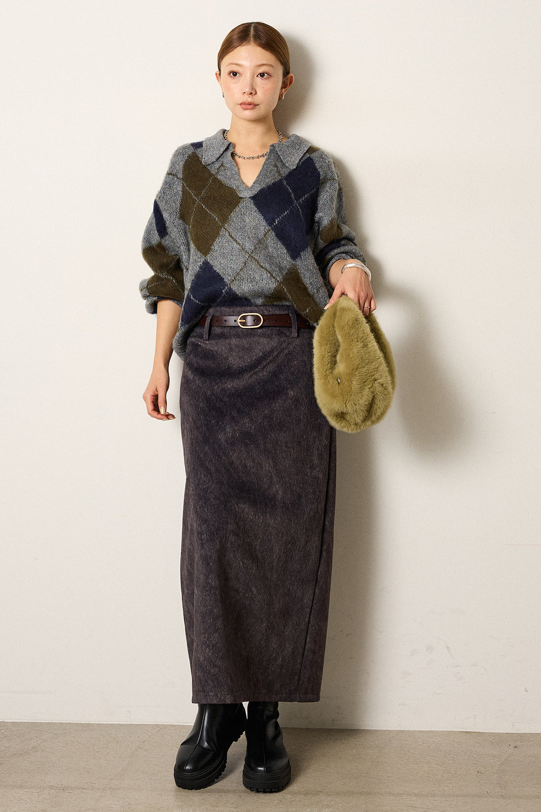 [SET]アクリルモヘアアーガイルキーネックプルオーバー+ロープベルト付きスウェード調スカート(2set)