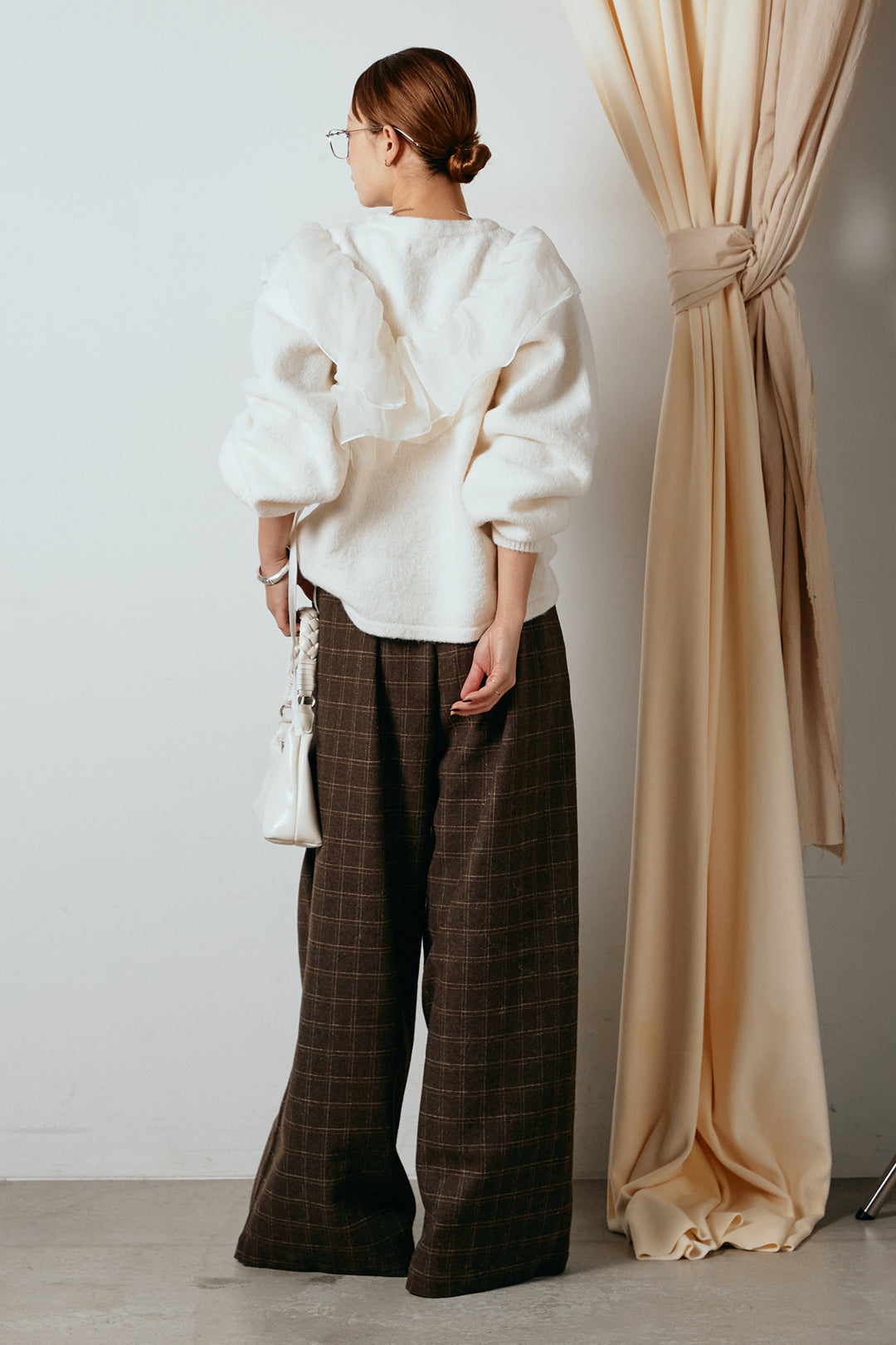 [SET]アシンメトリーフリルニットトップス+ウールライクチェックタックパンツ(2set)