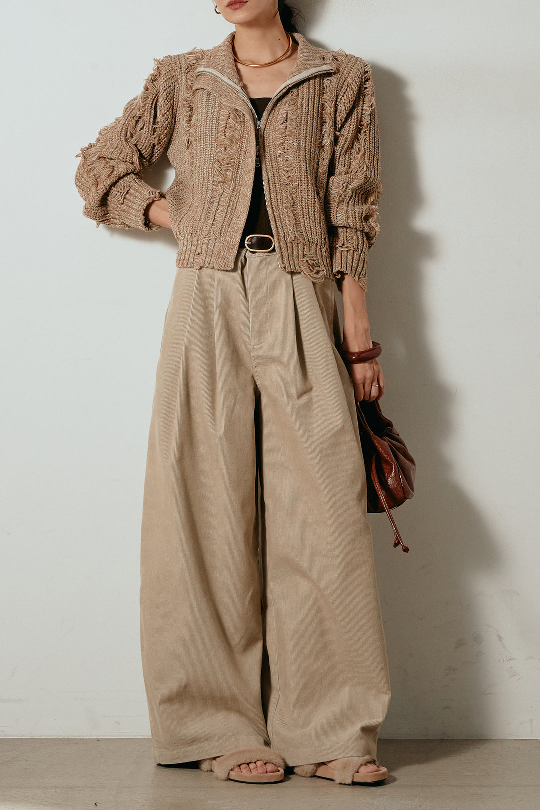 [SET]ハイネックフリンジジップニットトップス+フロントタック入りコーデュロイパンツ(2set)