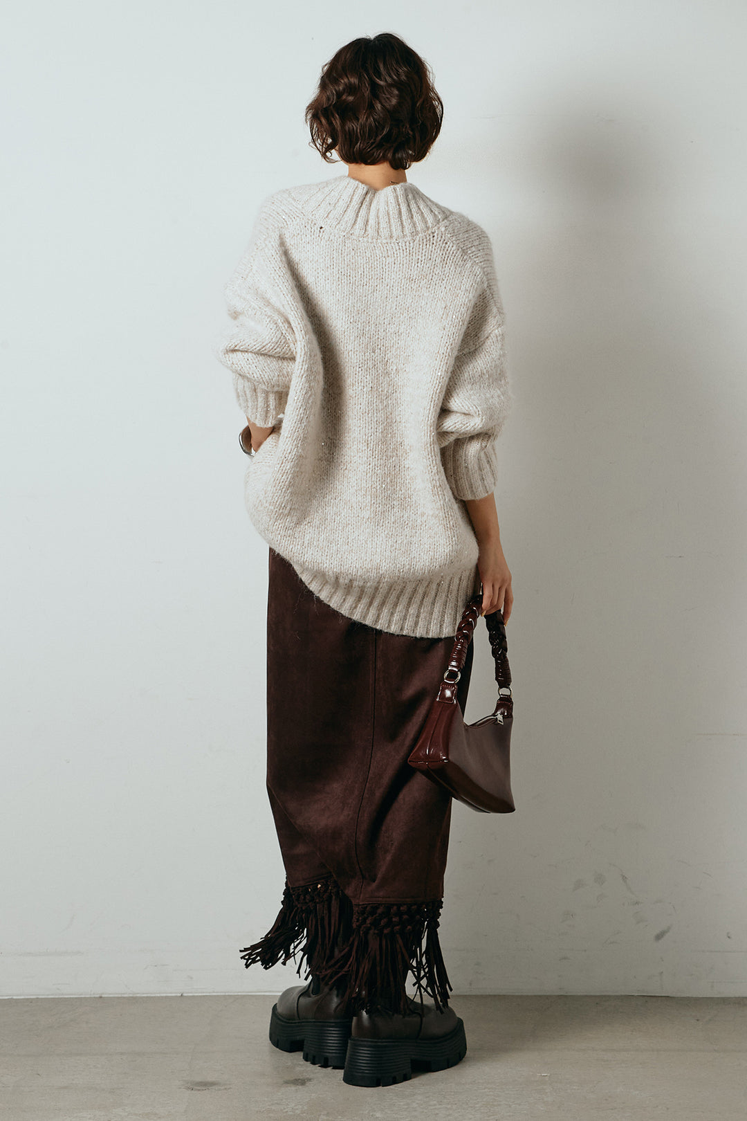 [SET]Vネックラメニットトップス+スウェードライク裾フリンジスカート(2set)