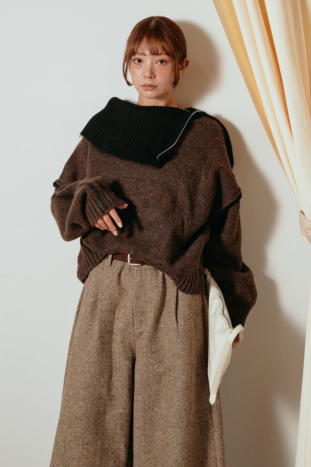 [SET]ハイネックジップデザインニットトップス+ベルト付きネップツイードカーブパンツ(2set)