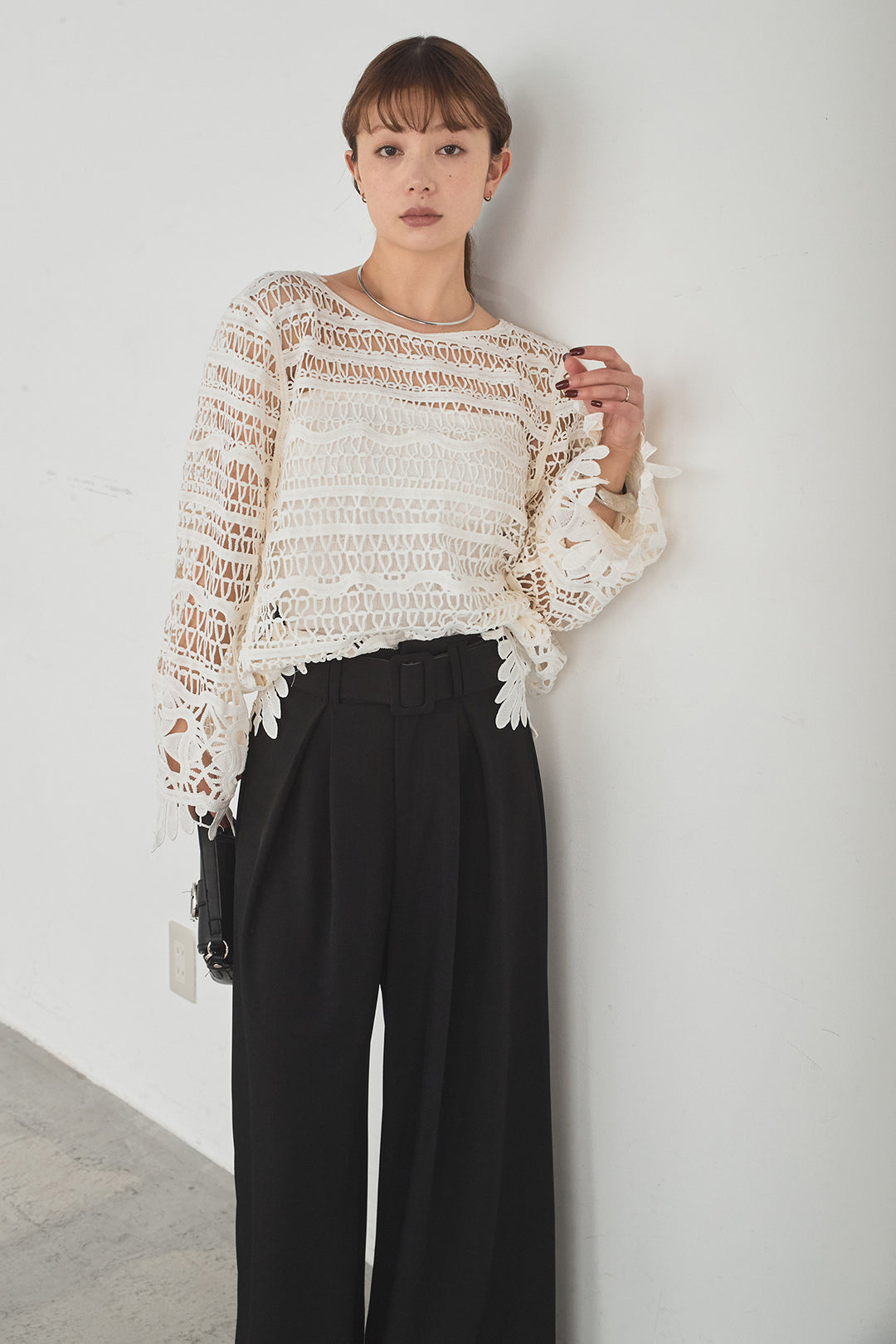 [SET]裾デザインメッシュプルオーバー+ベルト付きツータックワイドパンツ(2set)