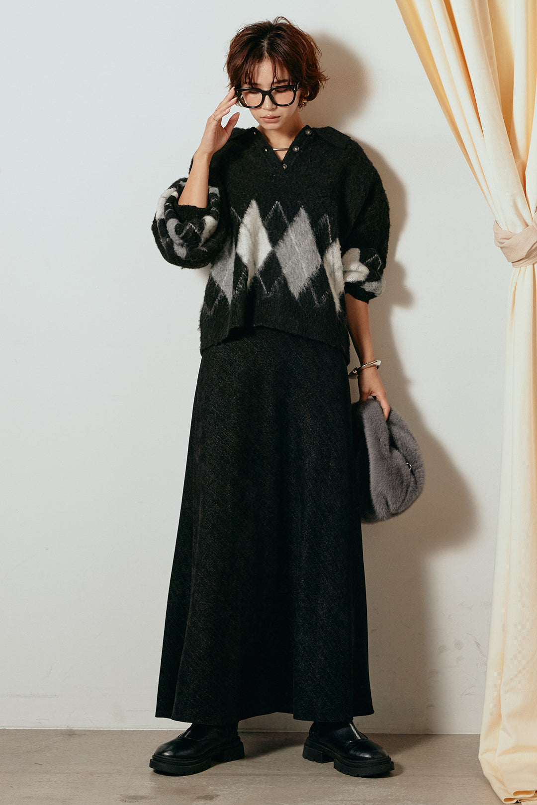 [SET]アーガイル柄ポロニットトップス+スウェードライクロングスカート(2set)