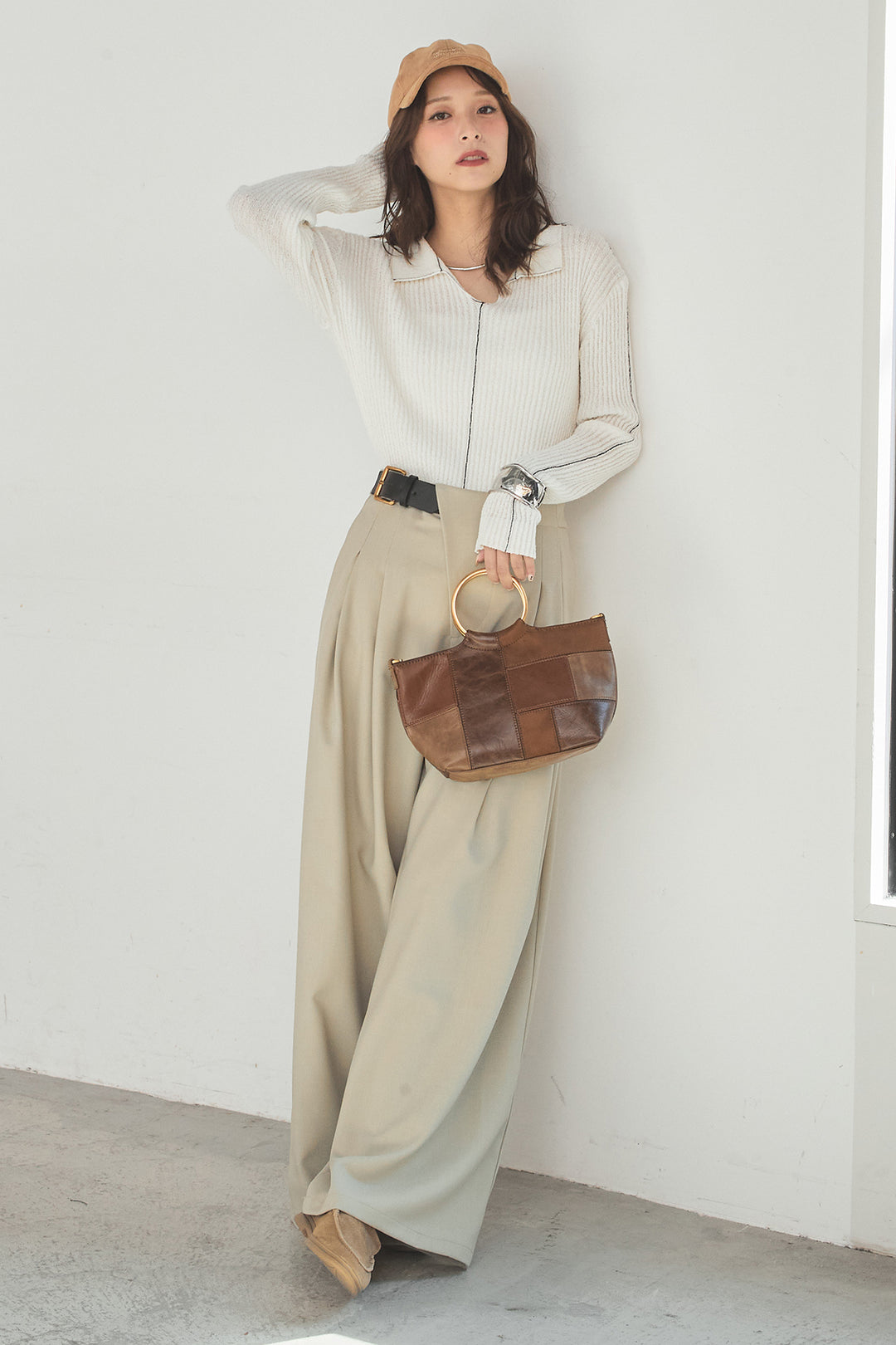 [SET]衿付きニットプルオーバー+サイドベルトタック入りスラックス(2set)