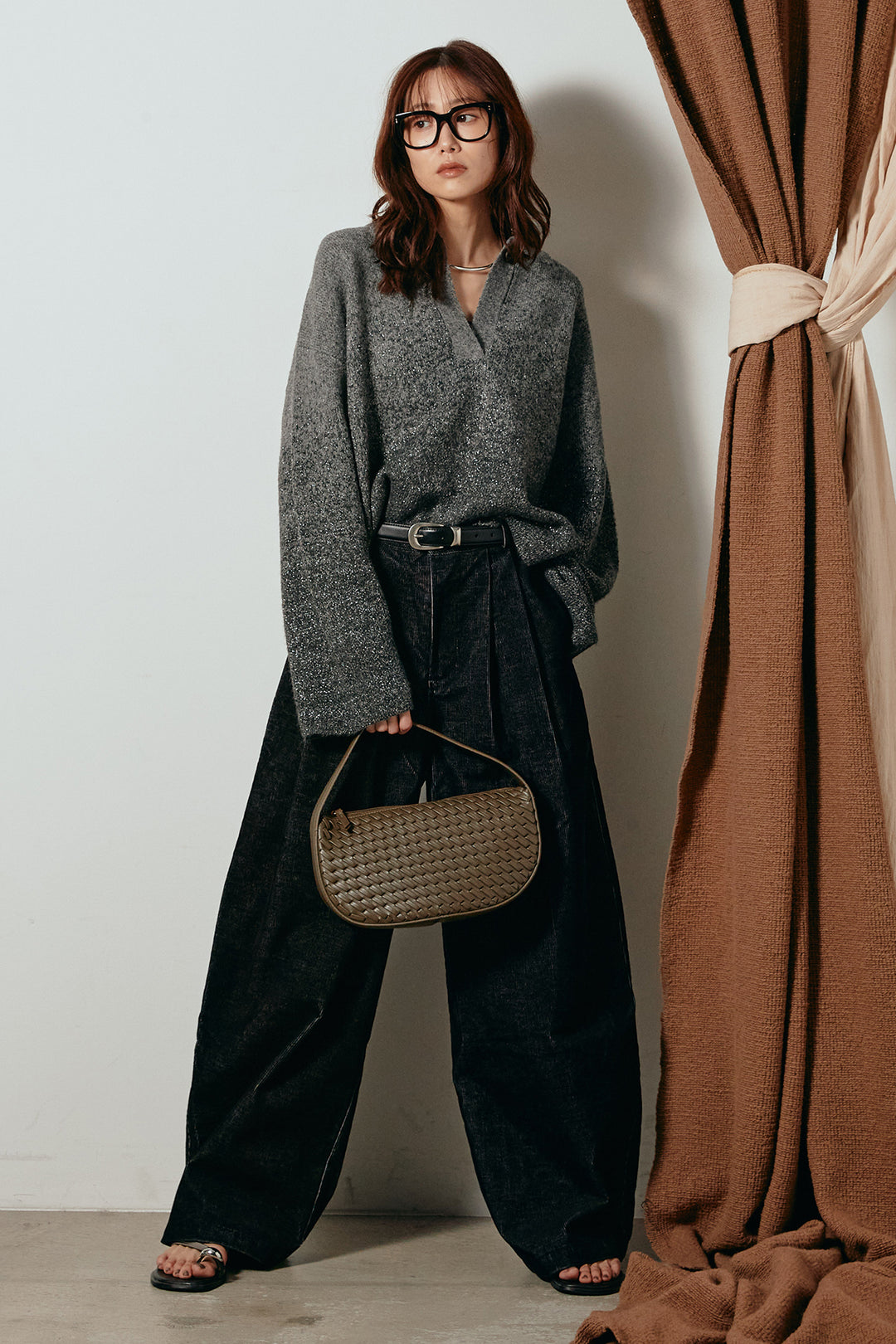 [SET]グラデーションラメニットキーネックプルオーバー+フロントタック入りコーデュロイパンツ(2set)