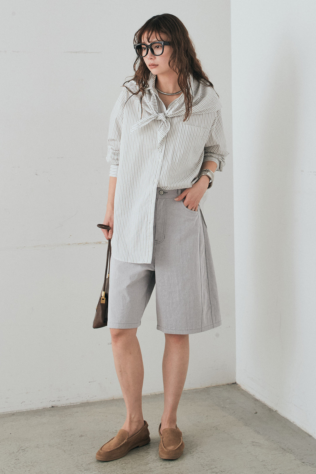 [SET]ランダムストライプスカーフ付きシャツ+デニムハーフパンツ(2set)