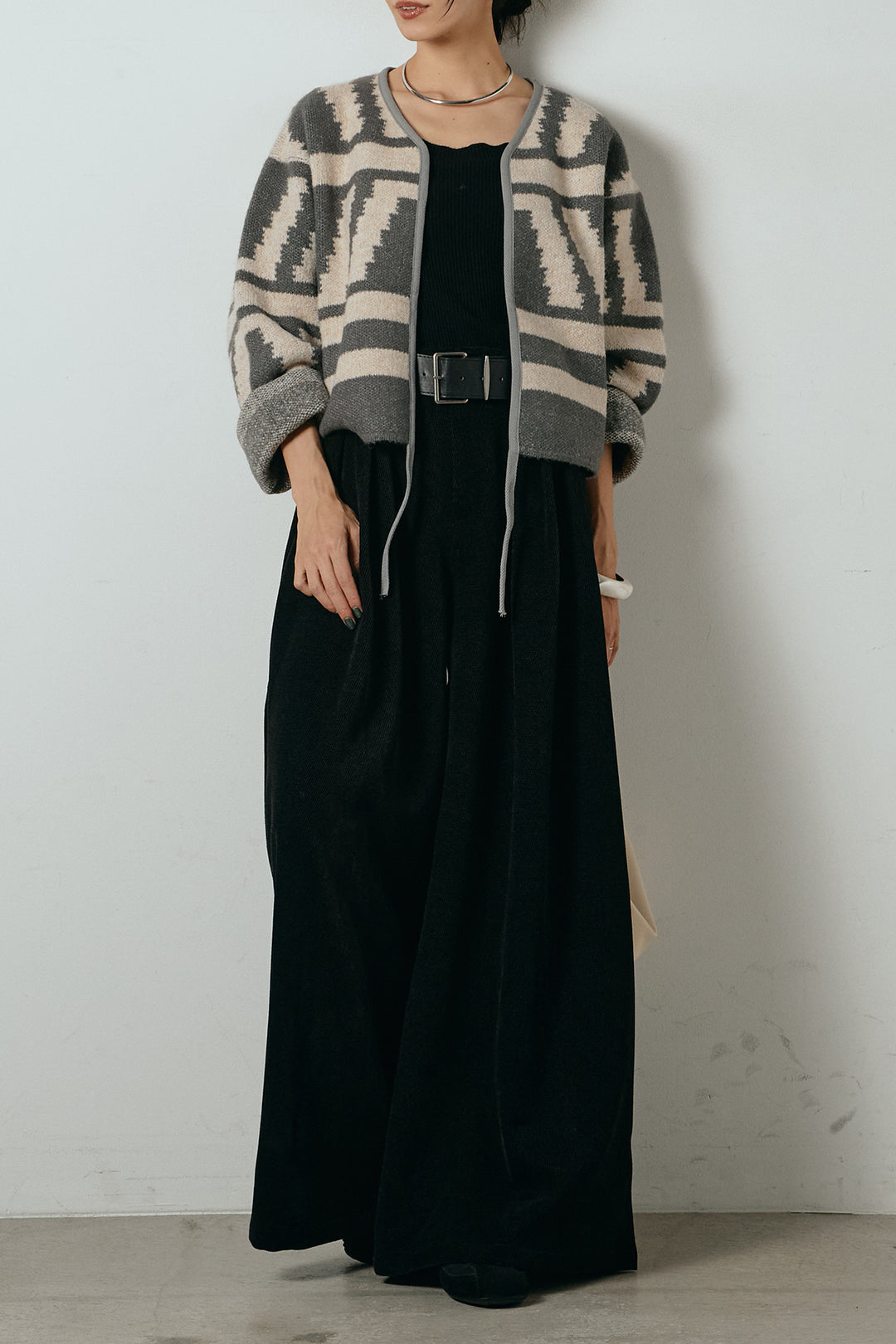 [SET]ノーカラー幾何学模様アウター+ベルトループコーデュロイワイドパンツ(2set)