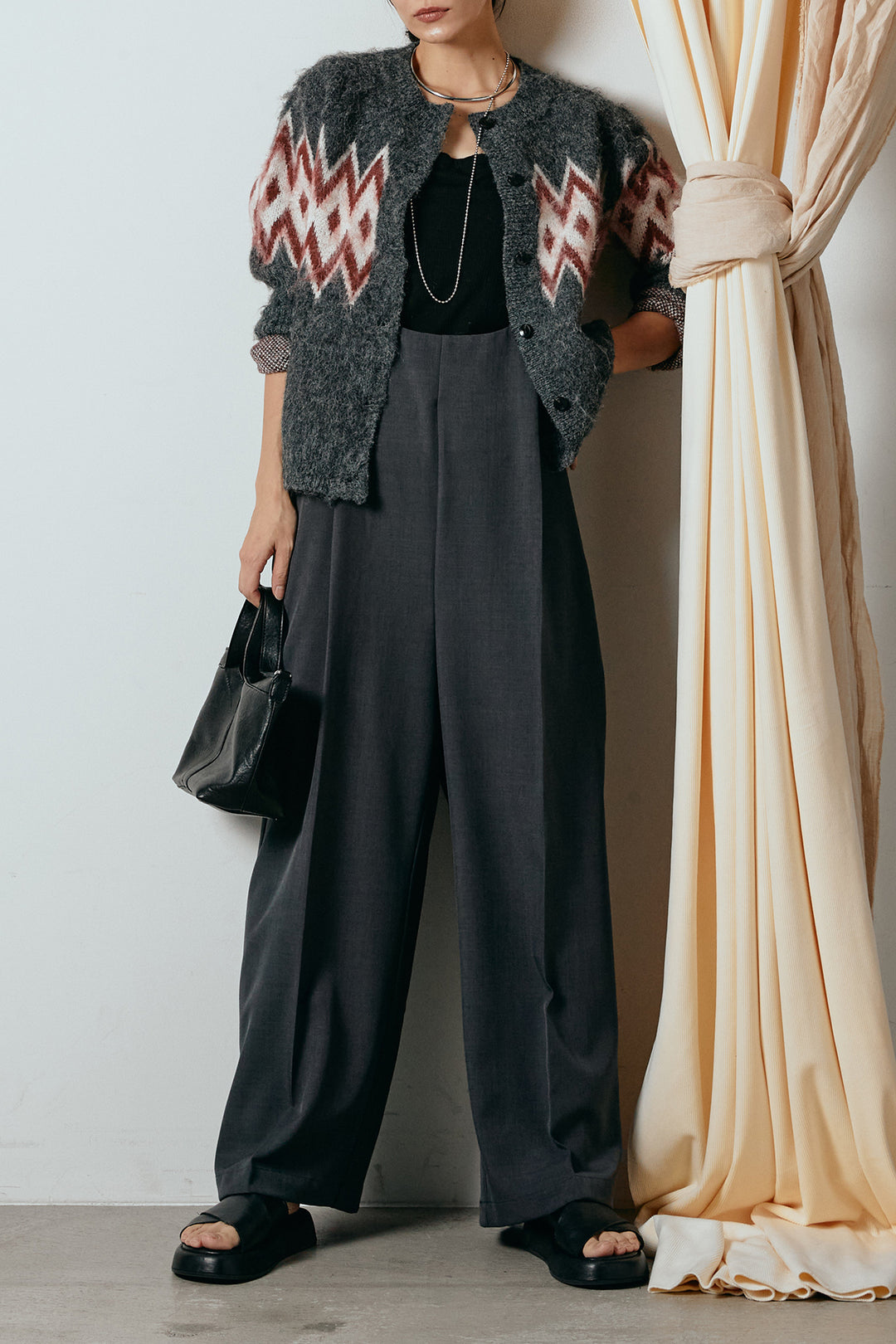 [SET]起毛ノルディック柄ニットカーディガン+ワイドツイルサロペット(2set)