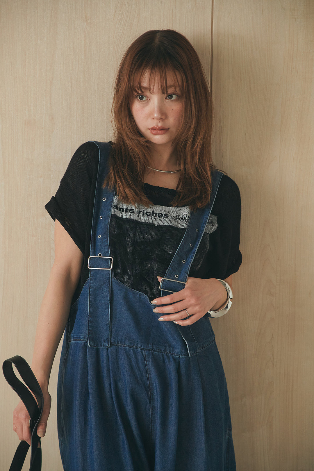 [SET]半袖モノトーングラフィックトップス+前後2WAYテンセルデニムサロペット(2set)