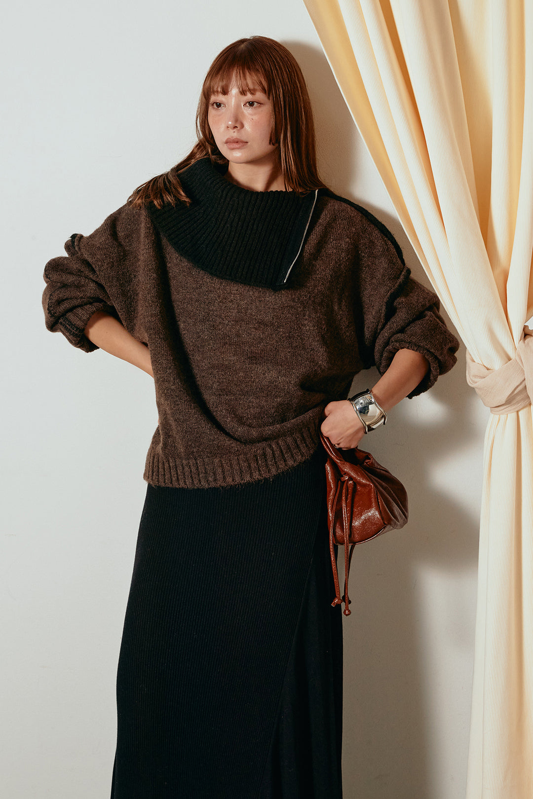 [SET]ハイネックジップデザインニットトップス+サイド切り替えリブニットロングスカート(2set)