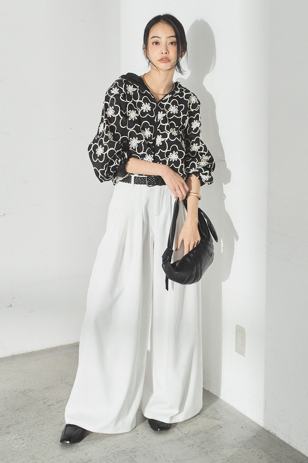 [SET]シアーフラワーフードブルゾン+編みベルト付きウエストタックワイドパンツ(2set)