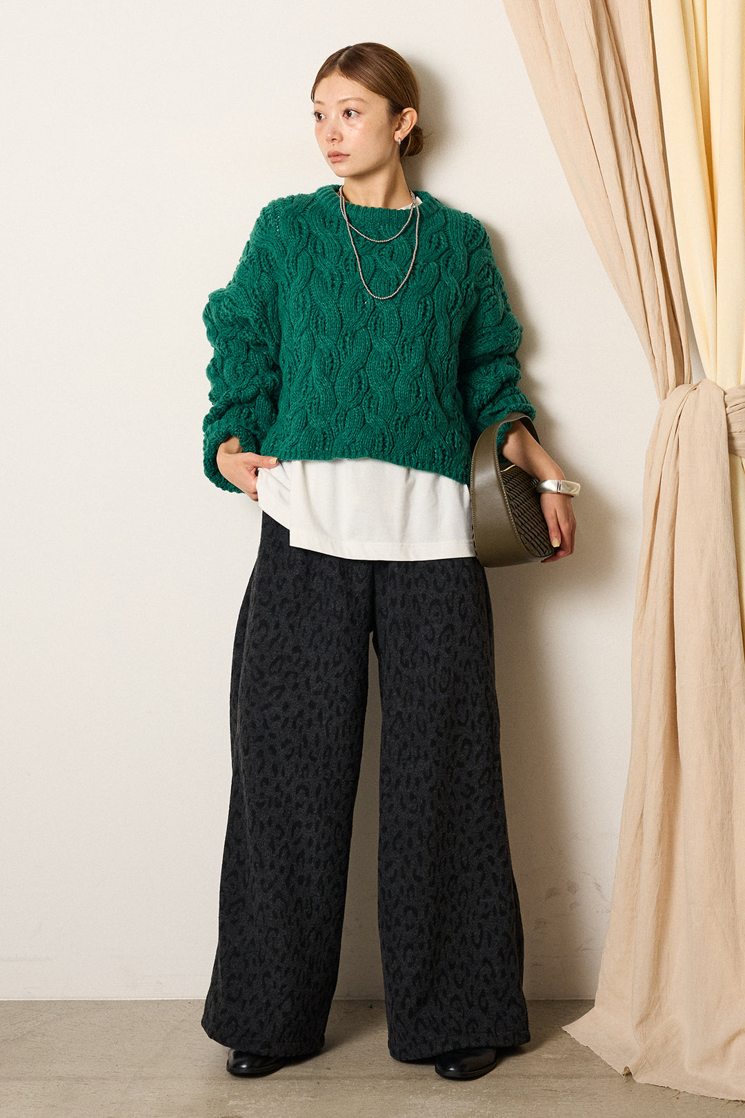 [SET]ケーブルリラックスショートニット+レオパードジャガードニットパンツ(2set)