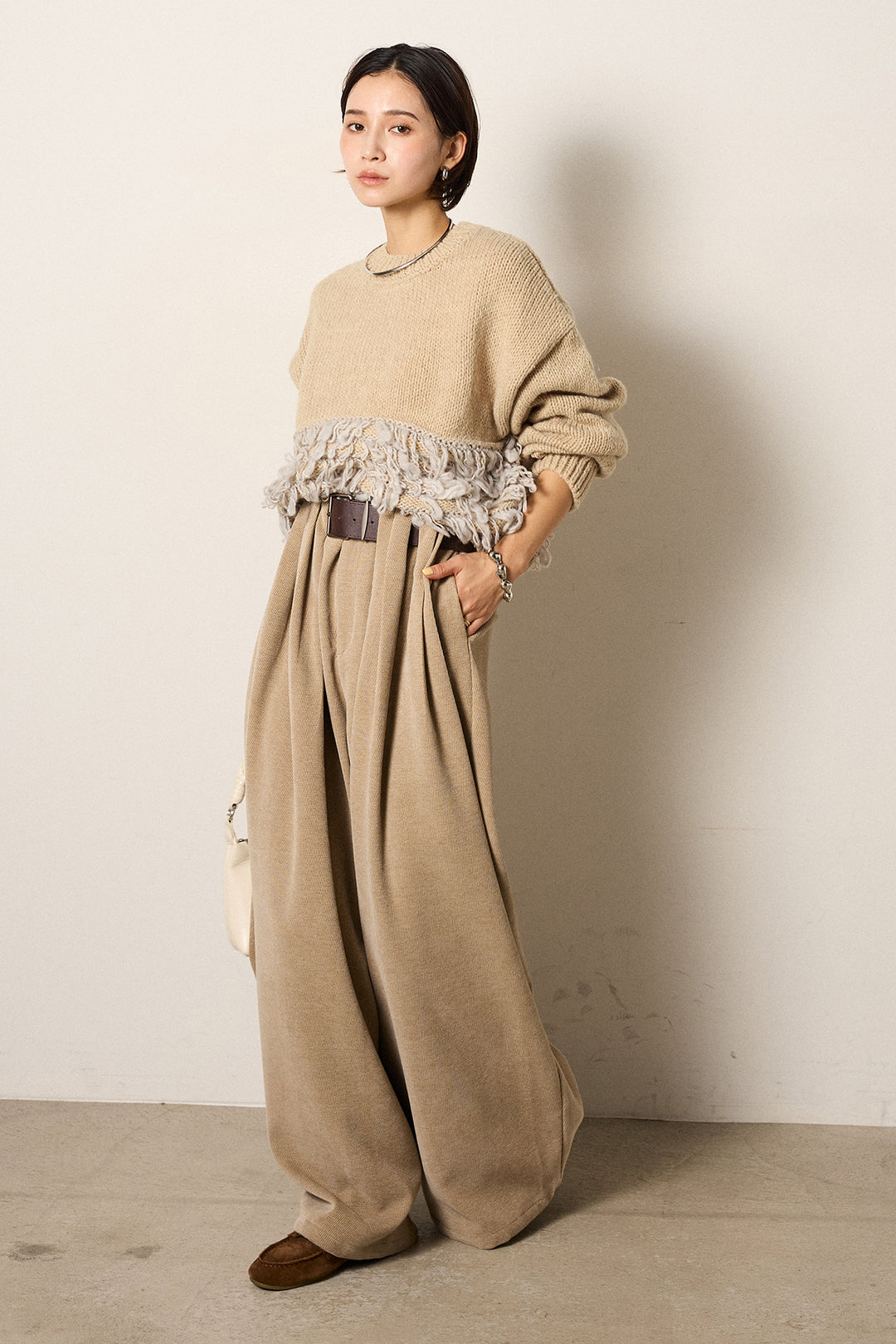[SET]ループ編み切り替えニットプルオーバー+ベルトループコーデュロイワイドパンツ(2set)
