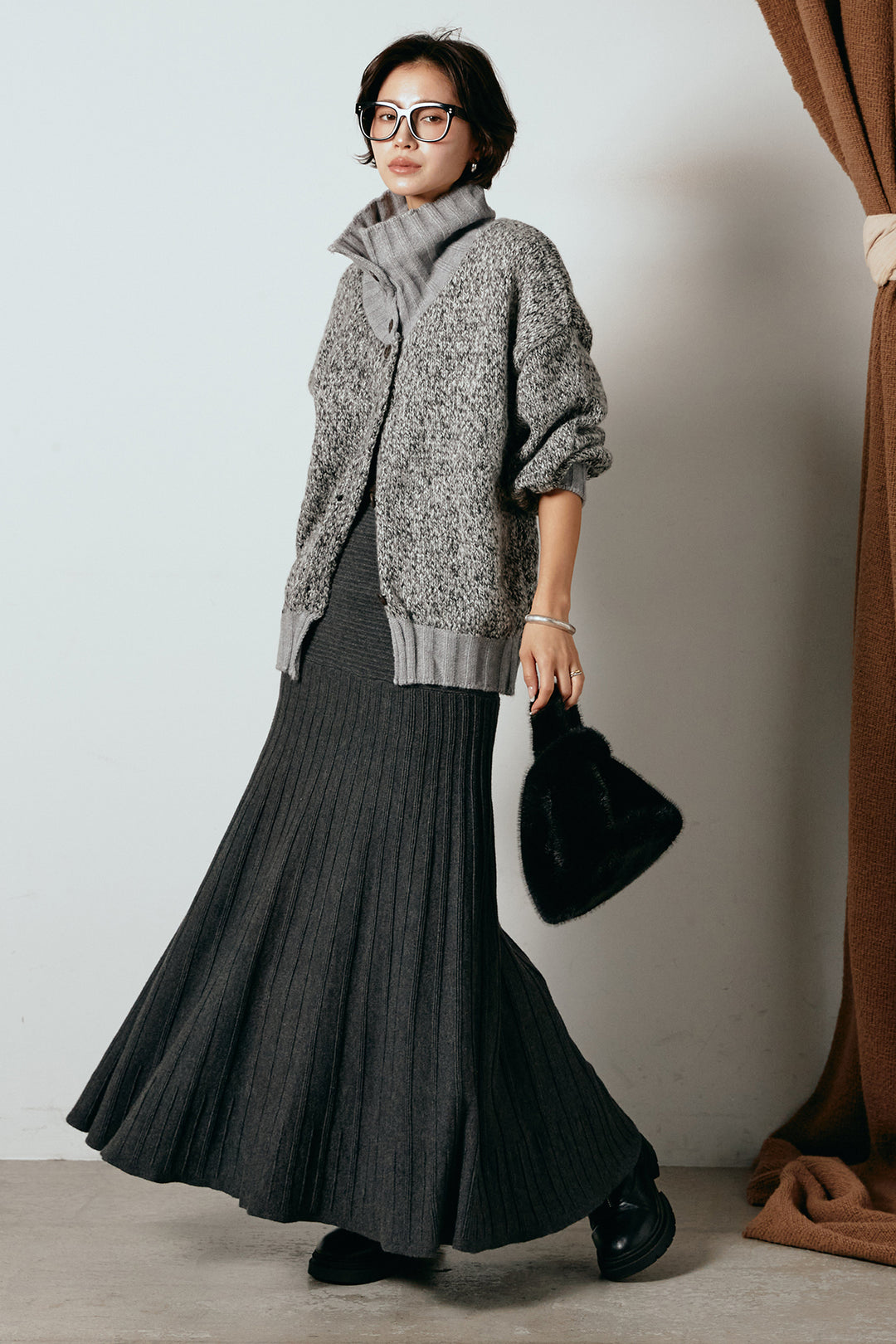 [SET]ハイネックミックスニットカーディガン+編み地切り替えフレアニットスカート(2set)