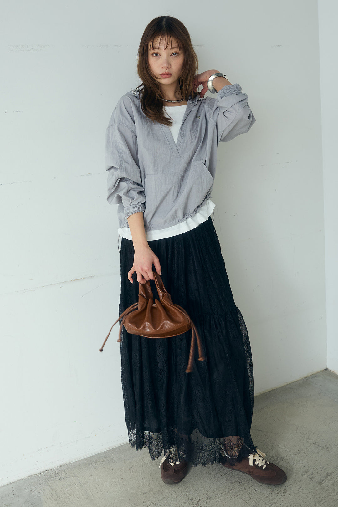 [SET]レイヤードデザインフーディートップス+ひげレース切替ロング丈スカート(2set)