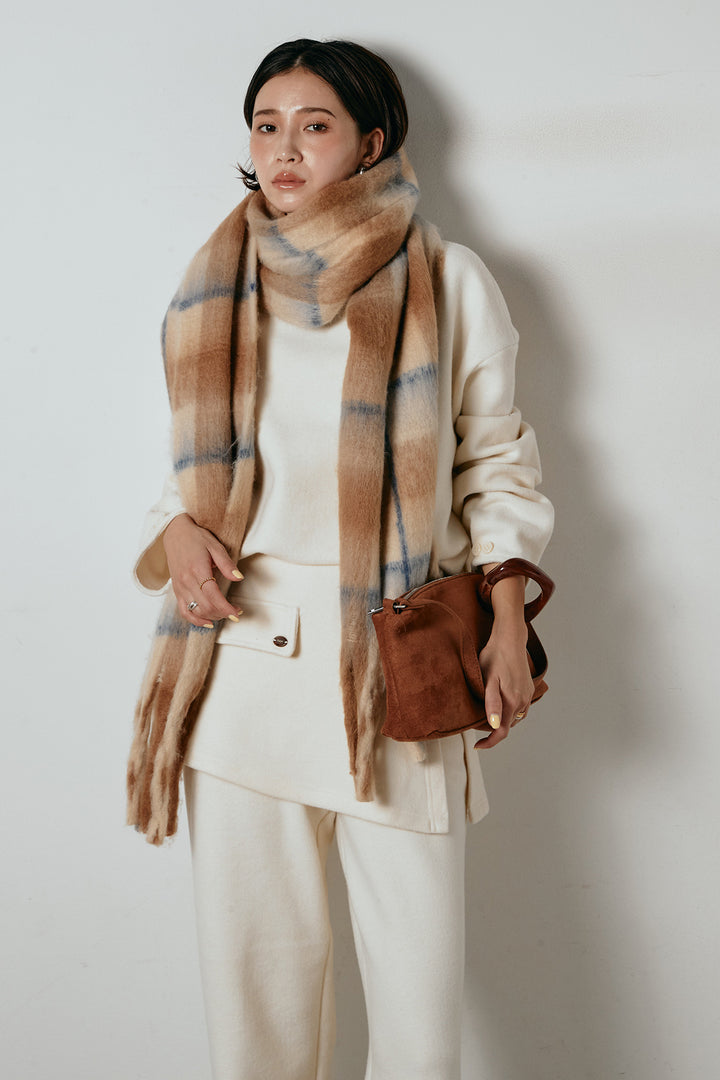 [SET]チェックマフラー付きニットSETUP