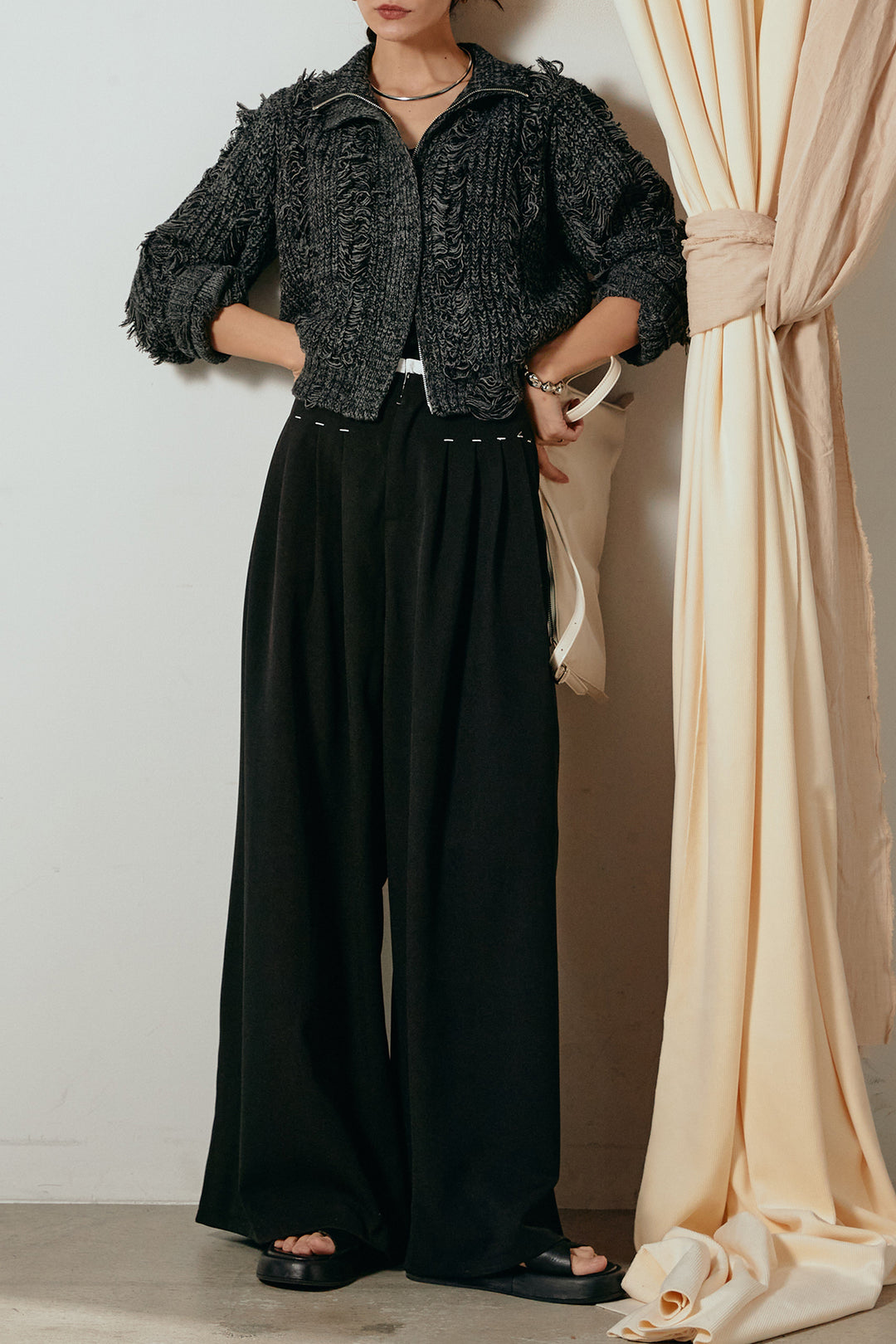 [SET]ハイネックフリンジジップニットトップス+ウエストステッチデザインワイドスラックス(2set)