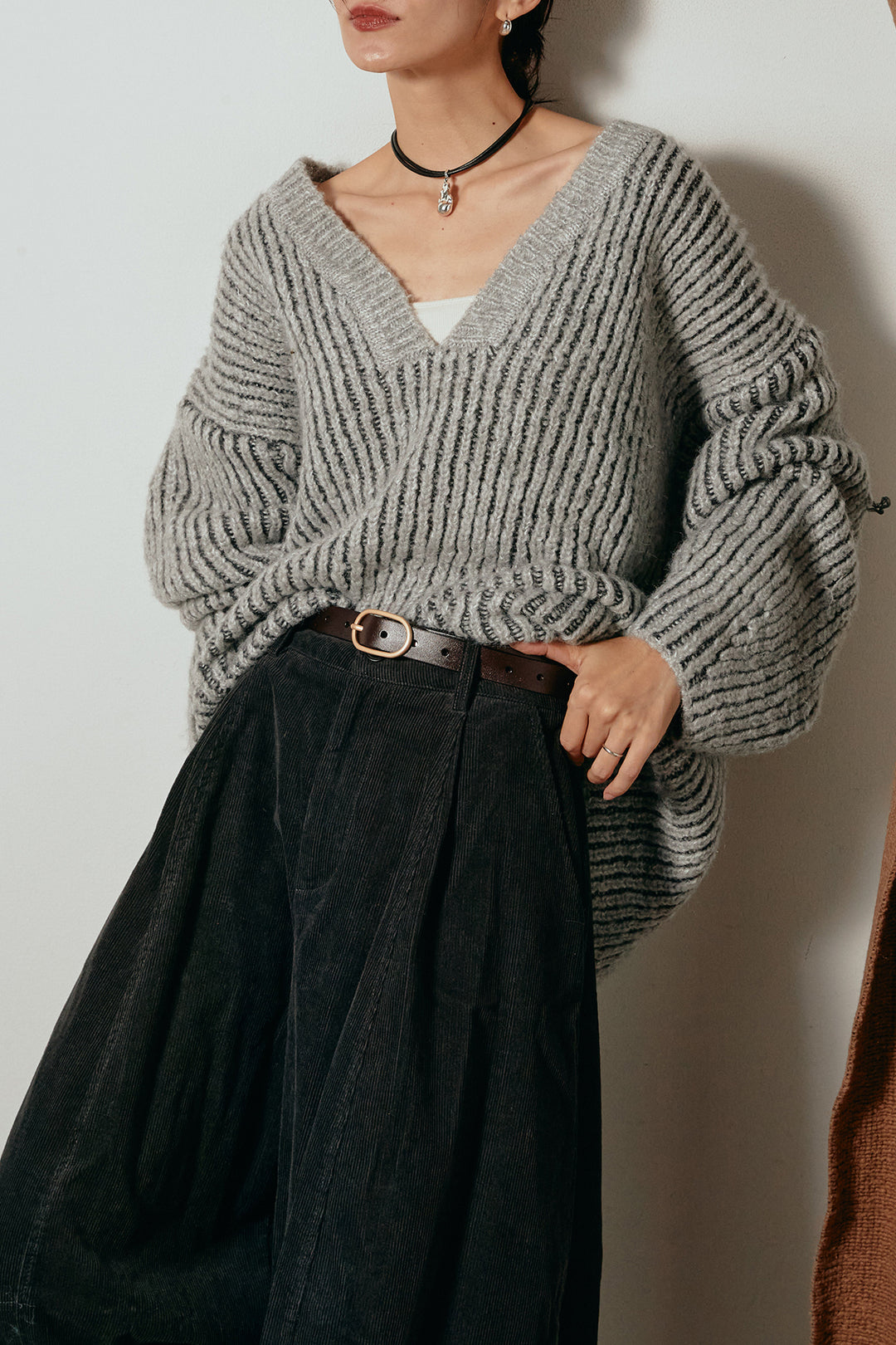 [SET]アルパカタッチ深Vニットトップス+タック入りコーデュロイワイドパンツ(2set)