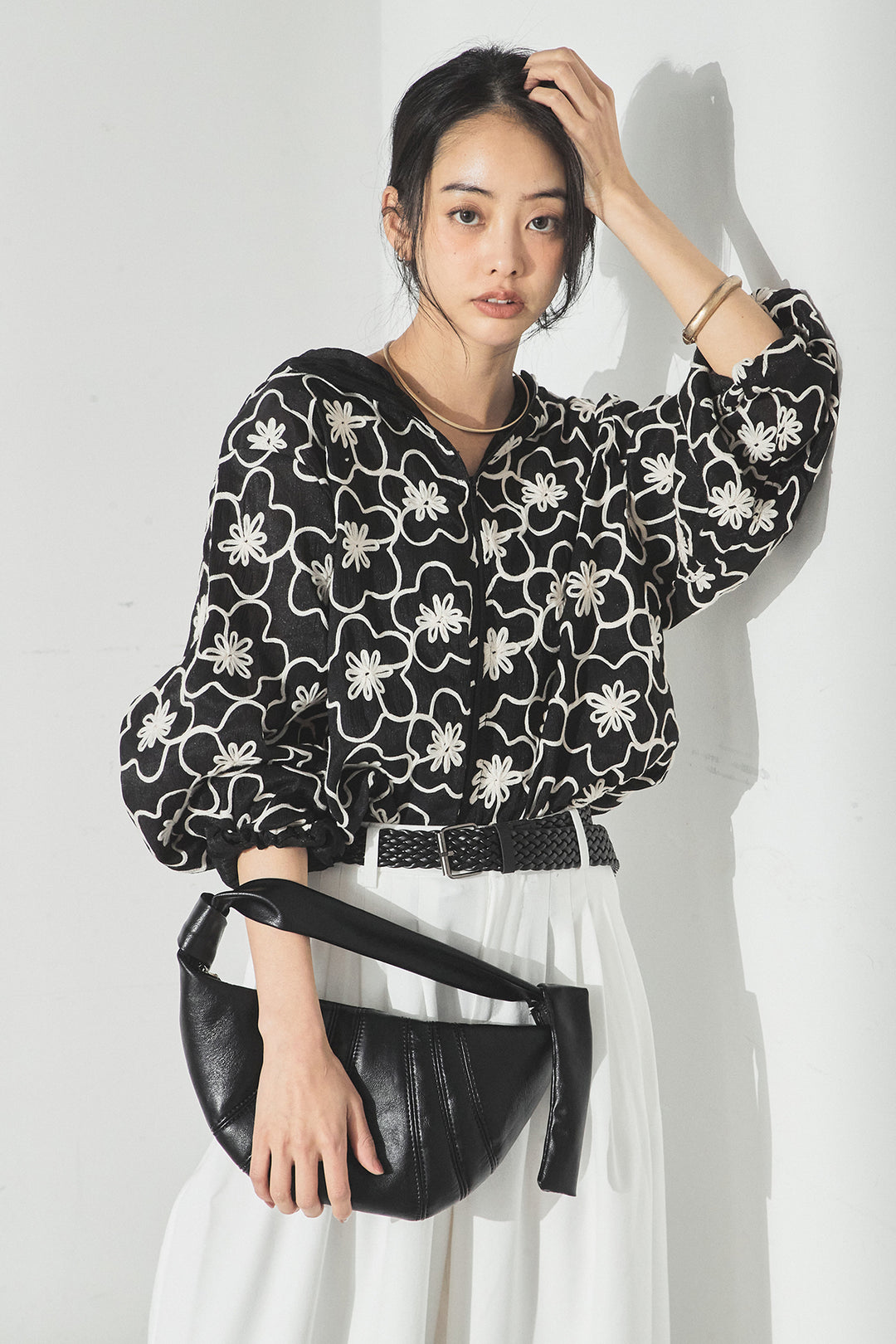 [SET]シアーフラワーフードブルゾン+編みベルト付きウエストタックワイドパンツ(2set)