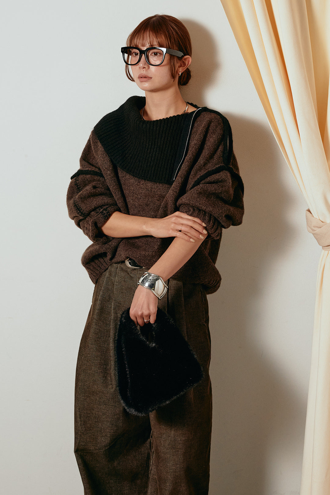 [SET]ハイネックジップデザインニットトップス+フロントタック入りコーデュロイパンツ(2set)