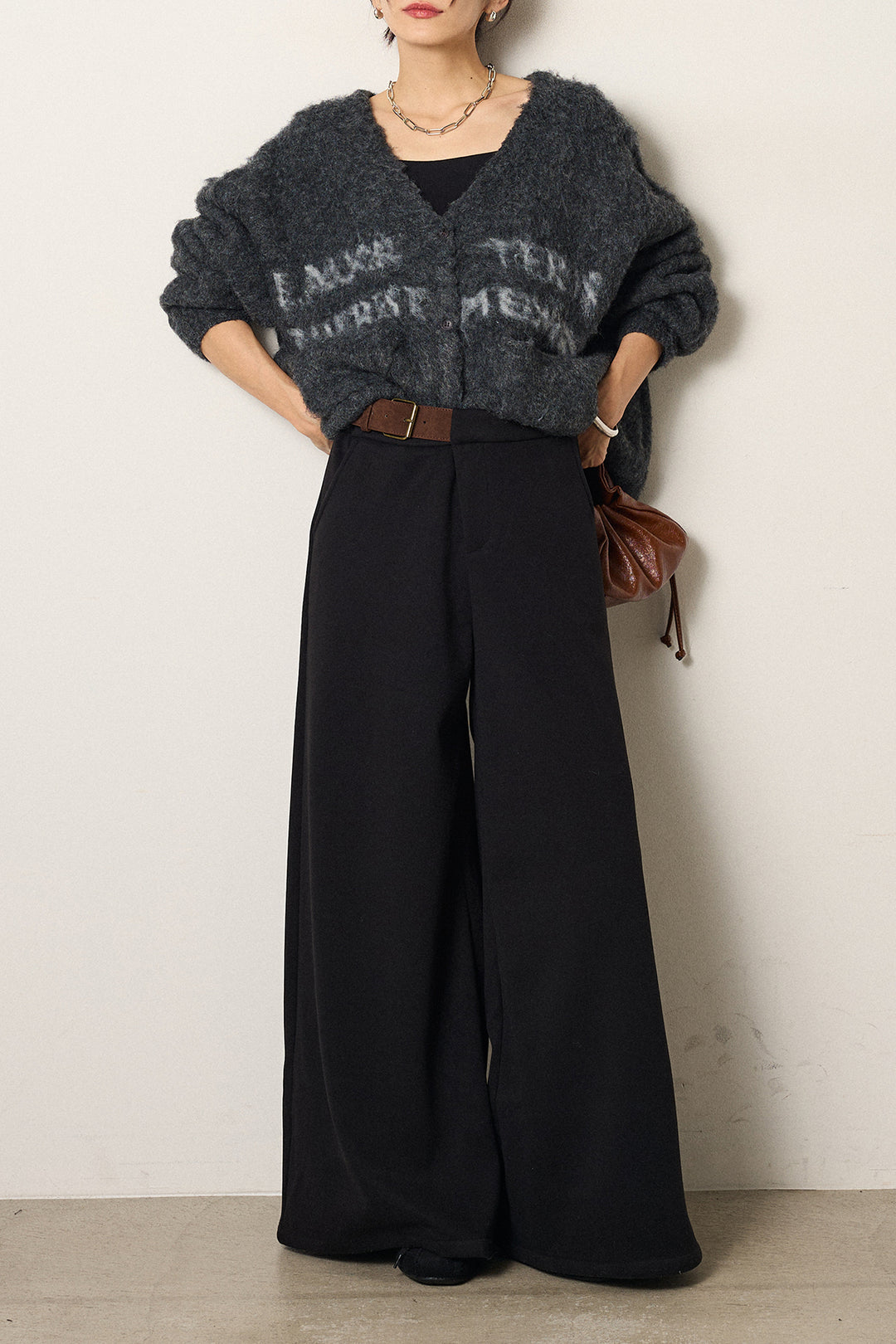 [SET]ウール混透かしロゴニットカーディガン+サイドベルトパンツ(2set)