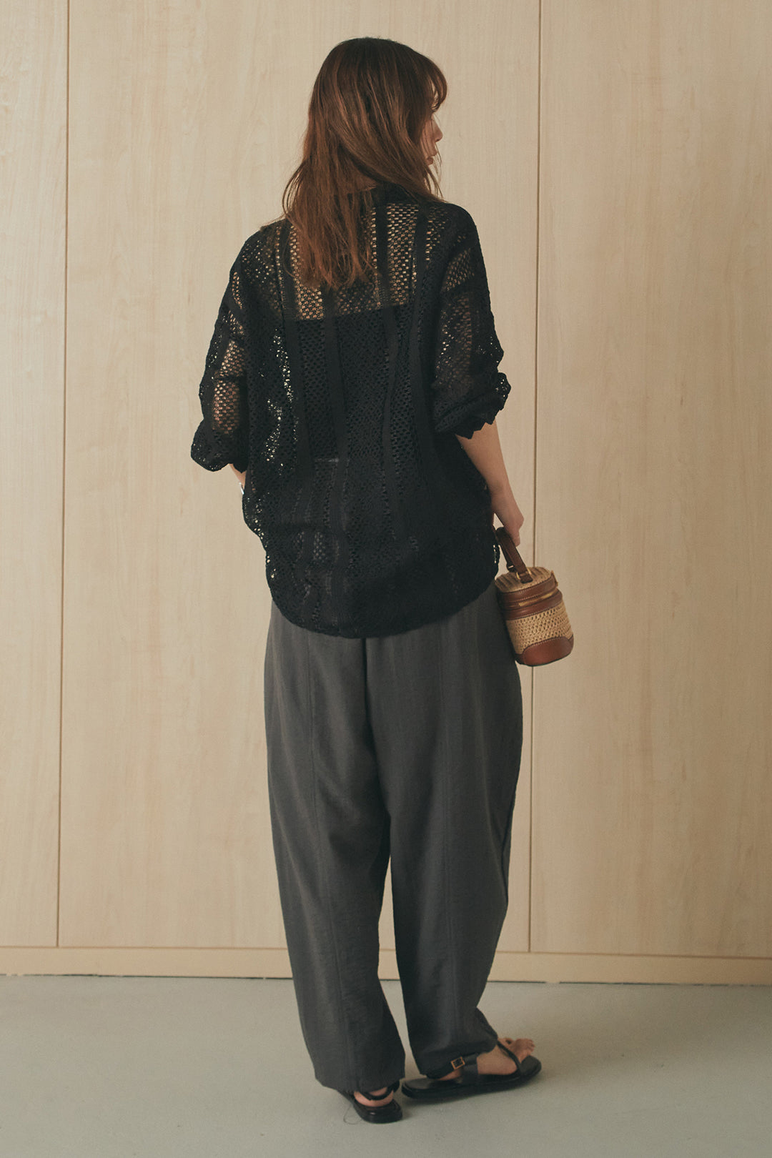 [SET]長袖襟付きレースシャツ+ポケットタックフォルムパンツ(2set)