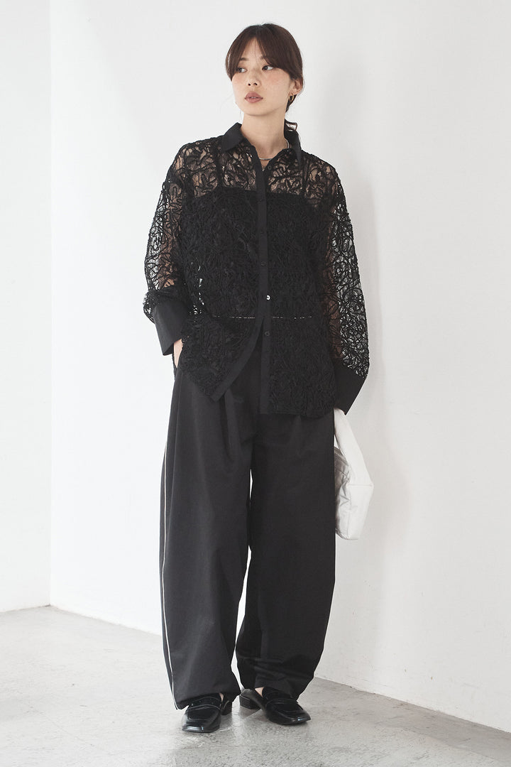 [SET]刺繍レースオーバーサイズシャツ+合繊ツイルパイピングタックカーブパンツ(2set)