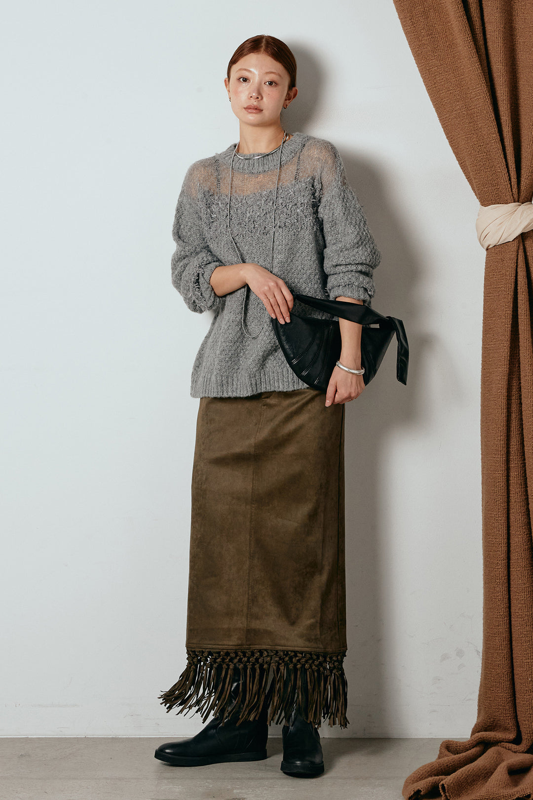 [SET]パターンランダム編みニットトップス+スウェードライク裾フリンジスカート(2set)
