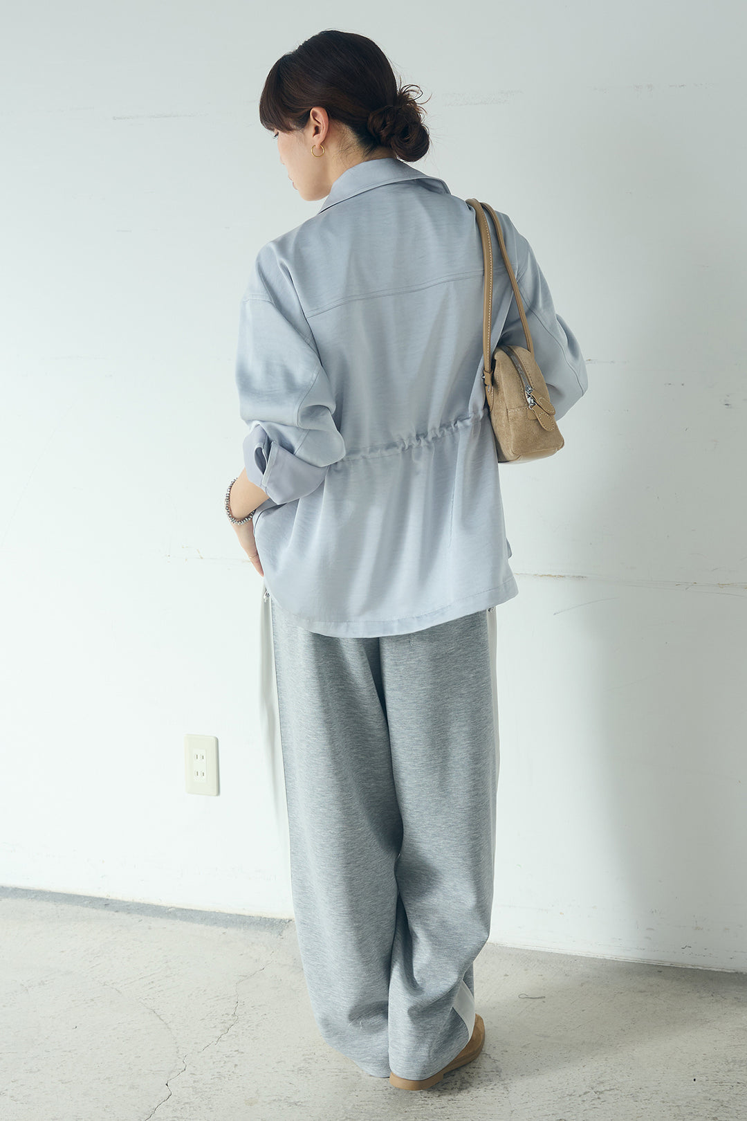 [SET]サテンライトブルゾン+異素材切り替えスウェットパンツ(2set)