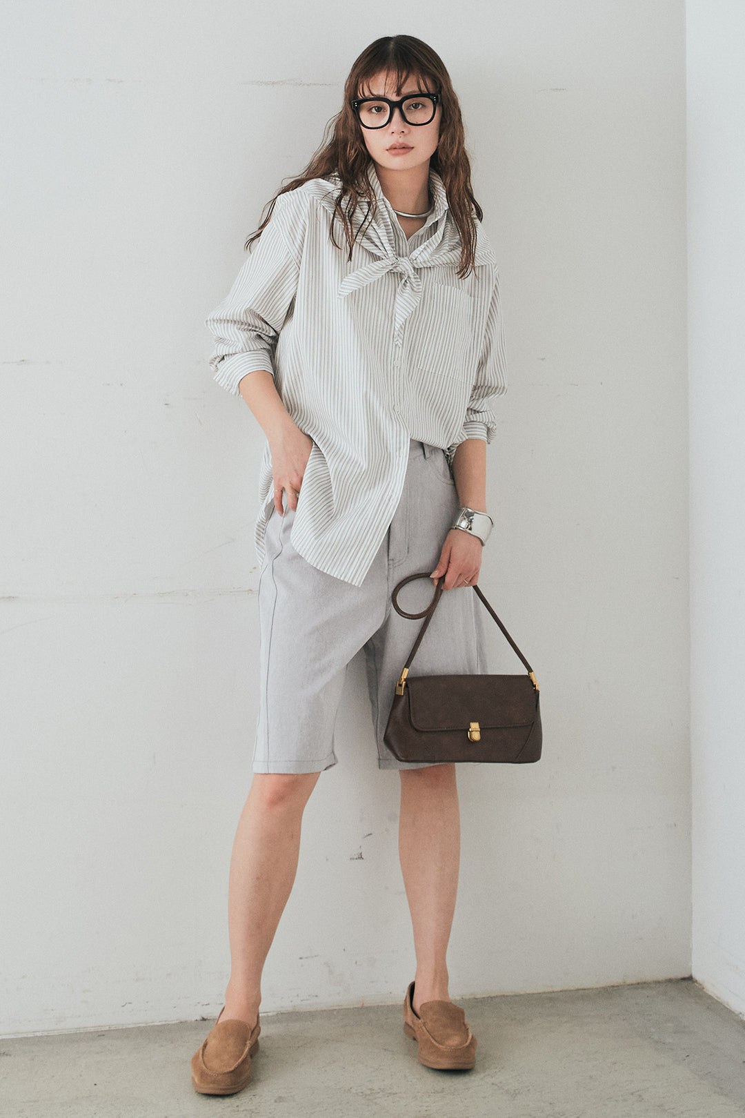 [SET]ランダムストライプスカーフ付きシャツ+デニムハーフパンツ(2set)