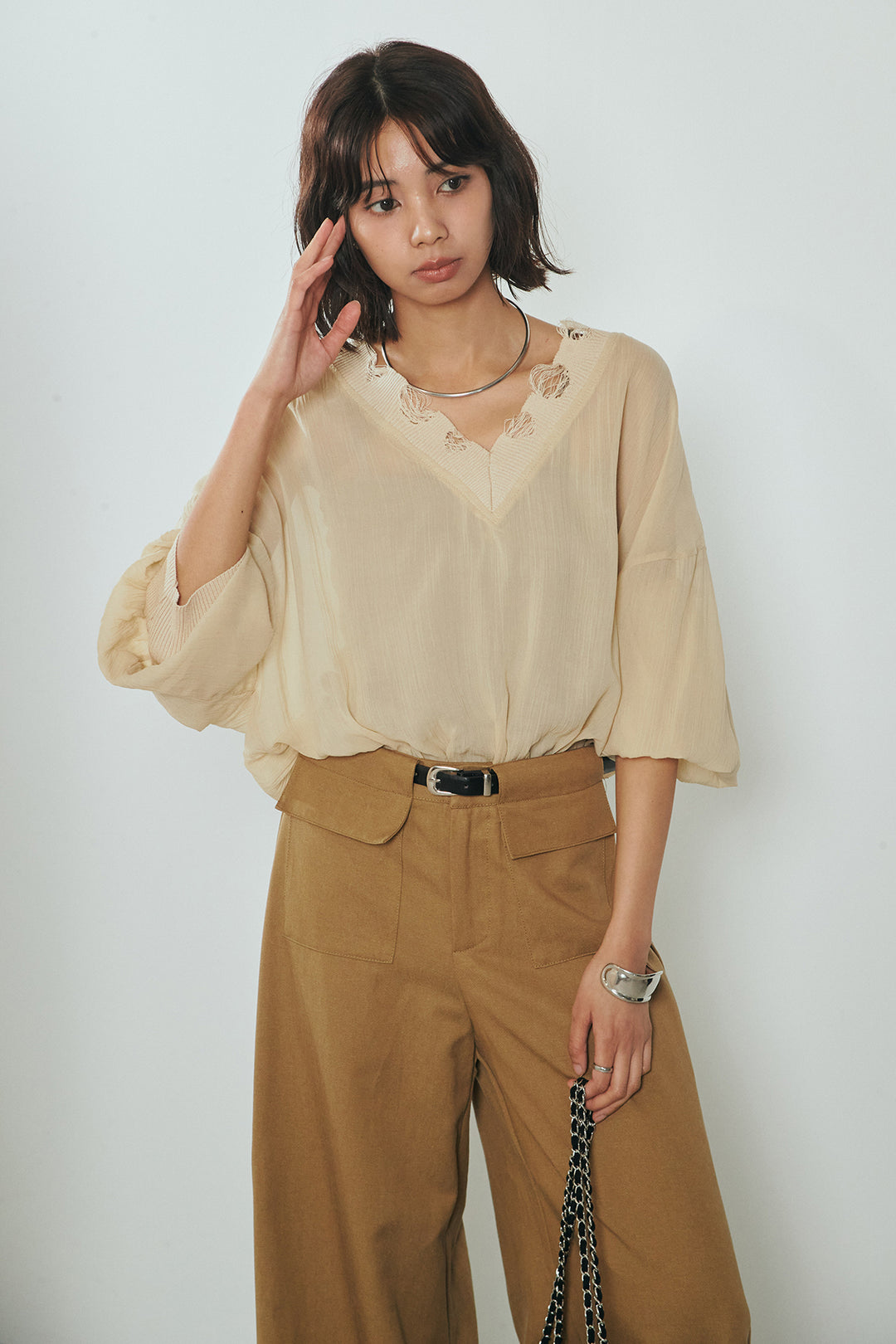 [SET]Vネックダメージデザイントップス+フロントフラップポケットベルト付きワイドパンツ(2set)