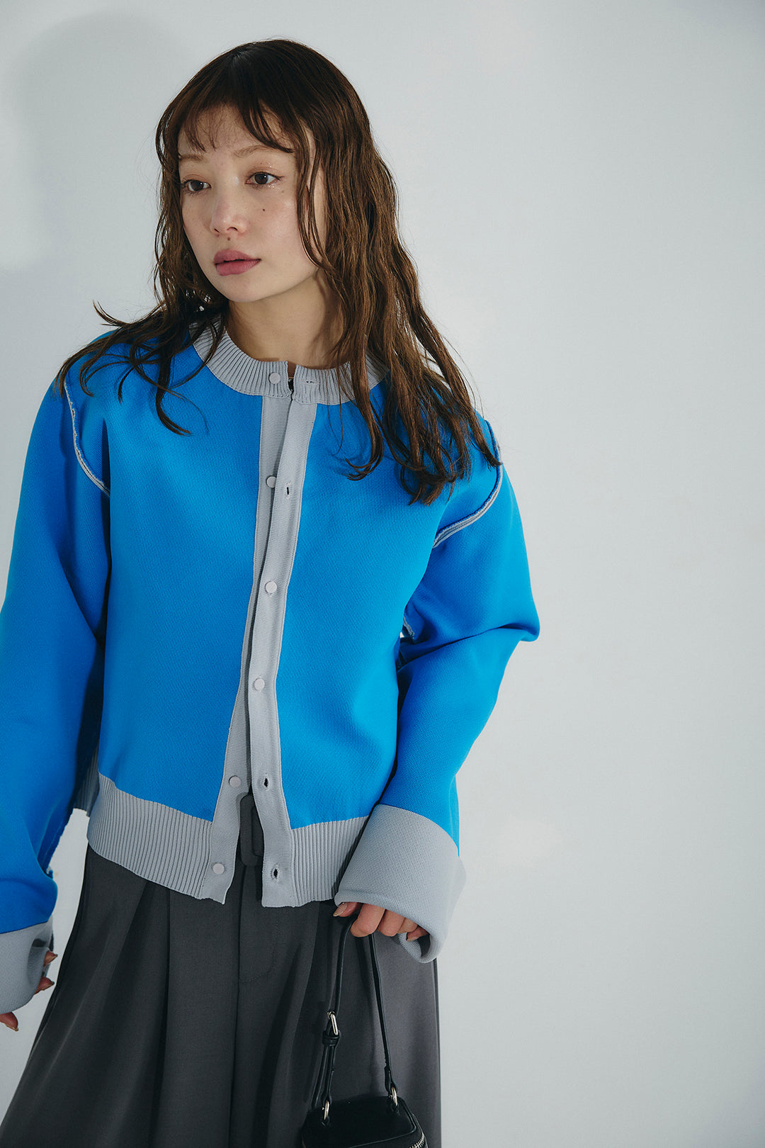 [SET]リバーシブル配色ニットカーディガン+ベルト付きツータックワイドパンツ(2set)